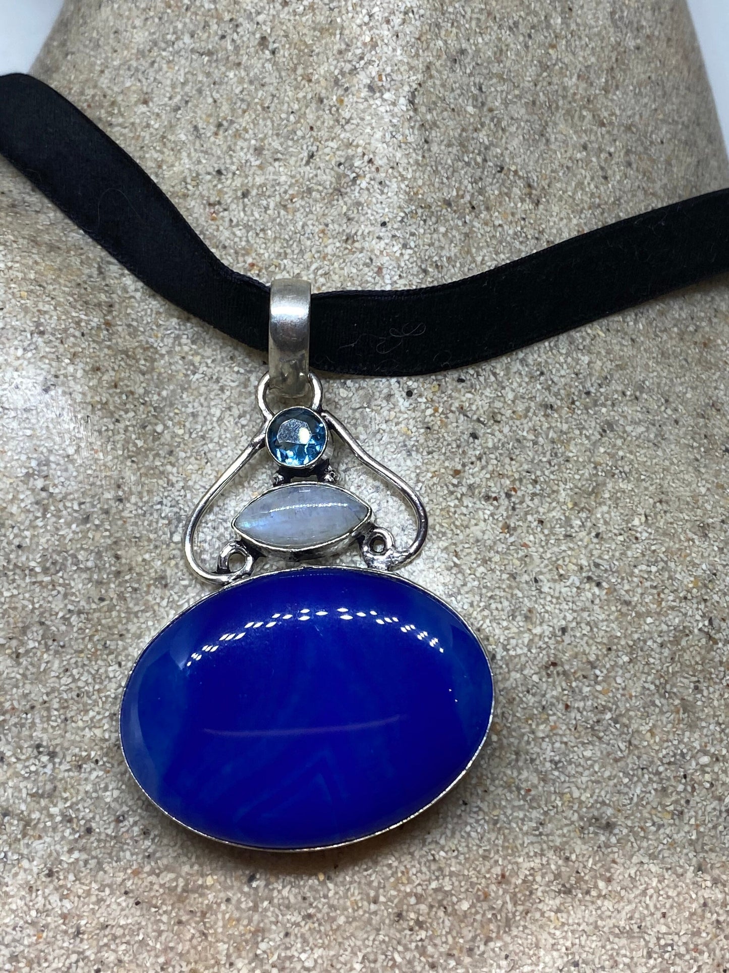 Vintage Blue Raw Sapphire Choker Necklace