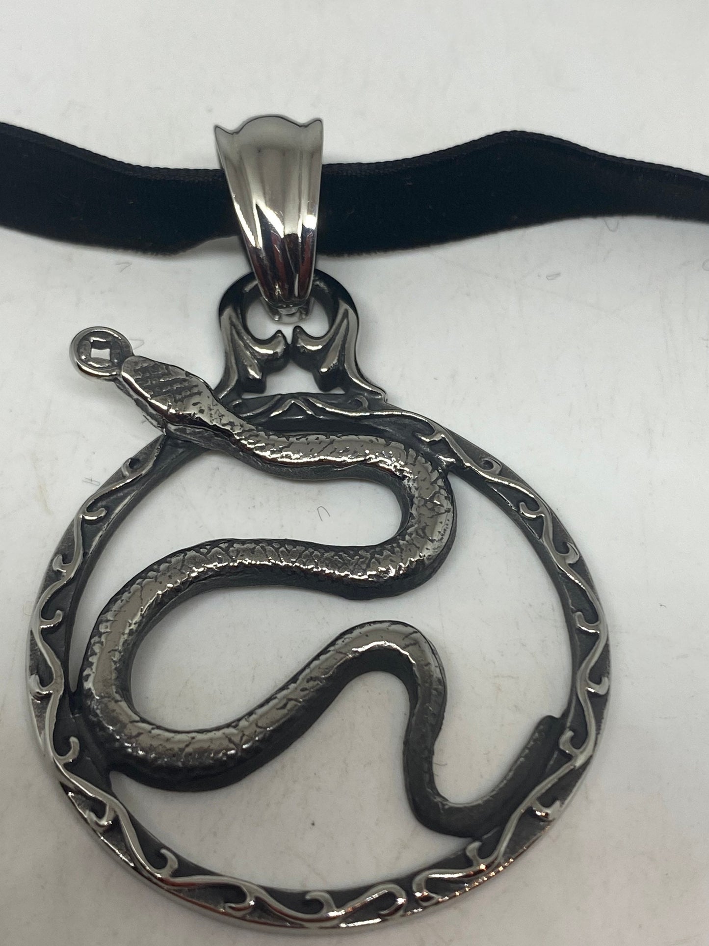 Vintage Stainless Steel Snake Surpant Lucky Yen Amulet Pendant