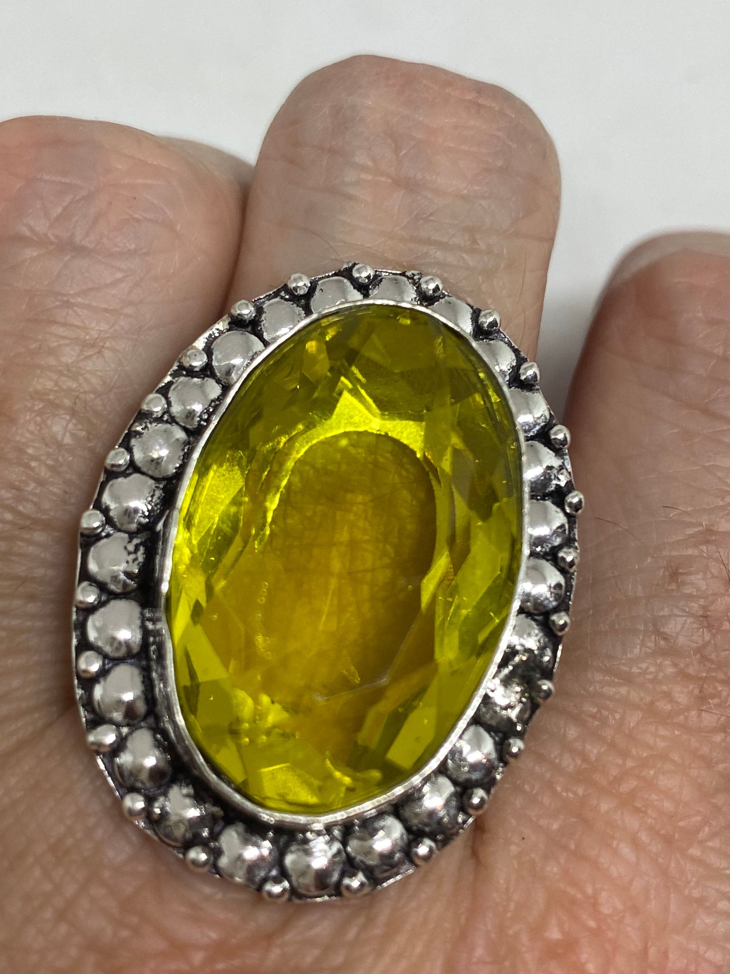 Vintage Yellow Vintage Art Glass Cocktail Ring Size 7