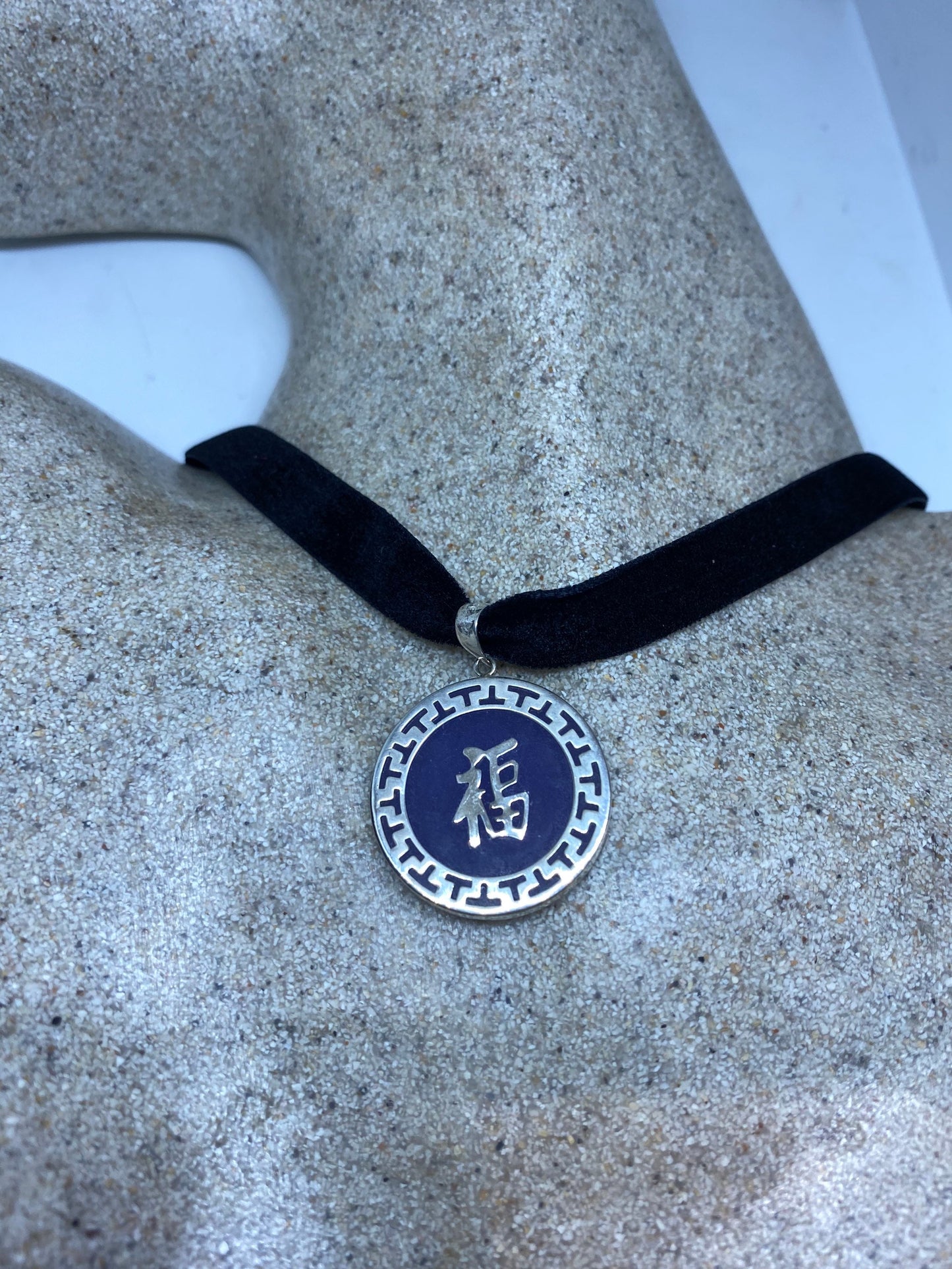 Vintage Purple Jade Choker 925 Sterling Silver Pendant Necklace