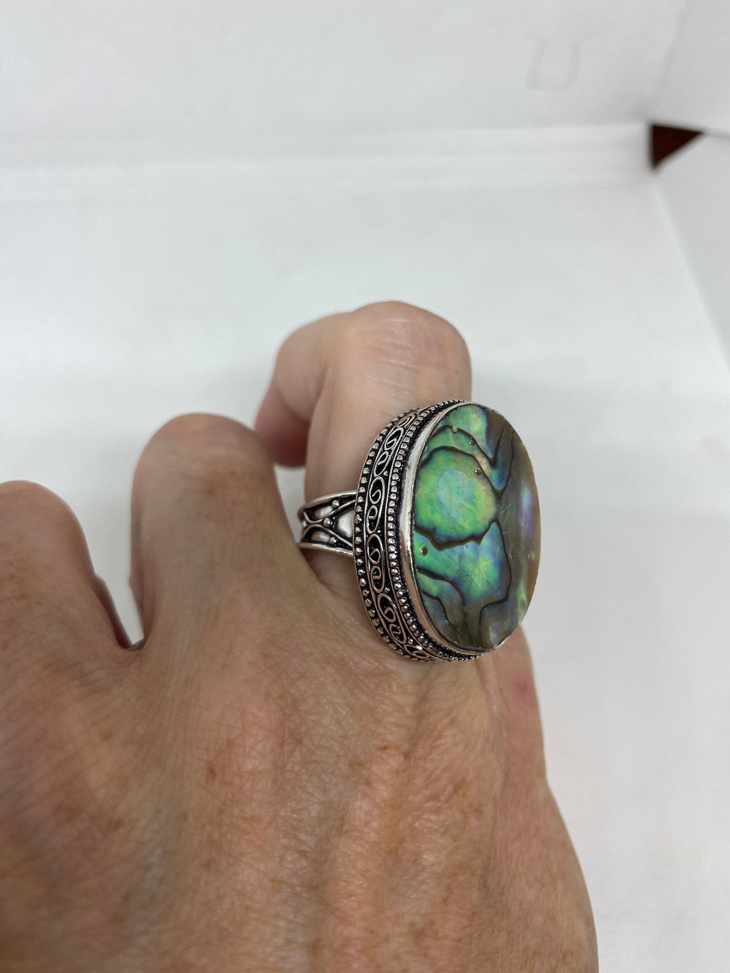 Antique Green Abalone White Bronze Silver Ring