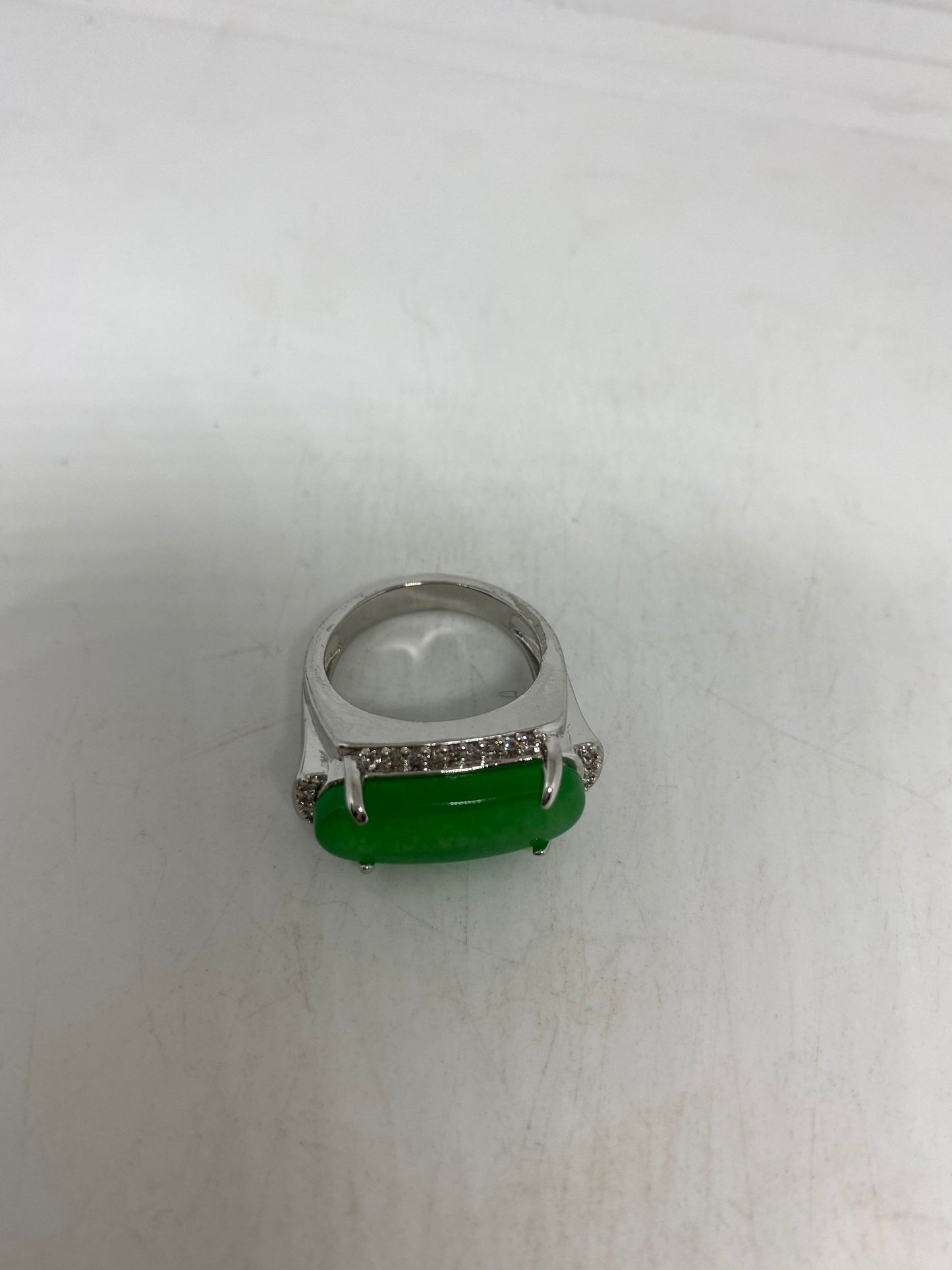 Vintage Lucky Green Nephrite Jade Ring