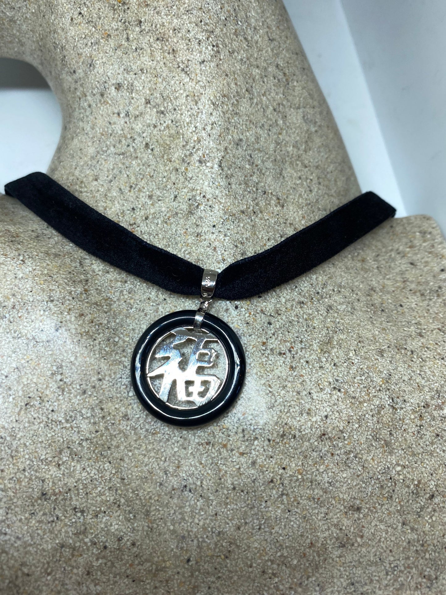 Vintage Black Onyx Choker 925 Sterling Silver Pendant Necklace