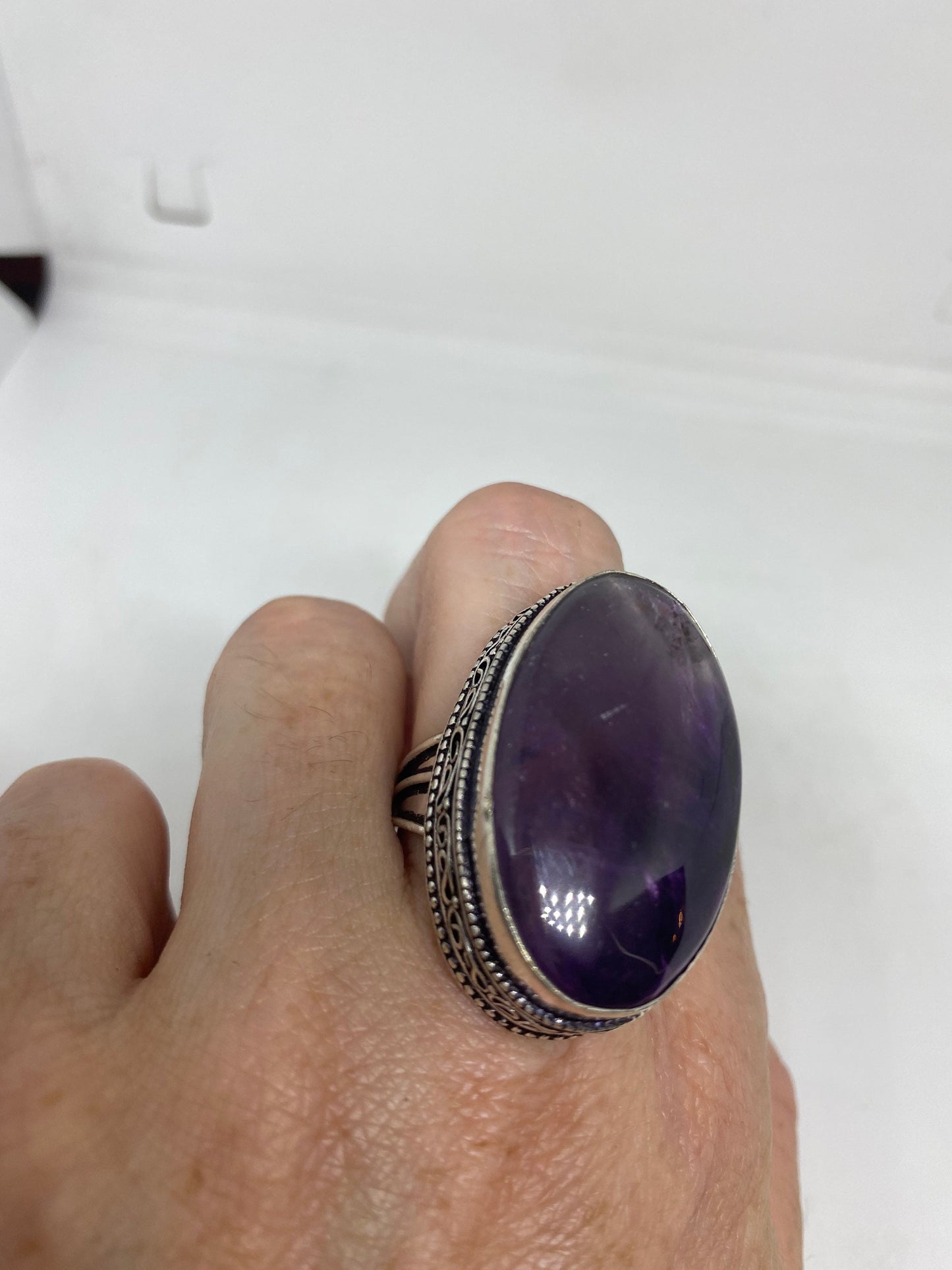 Vintage Genuine Amethyst ringsize 8.5