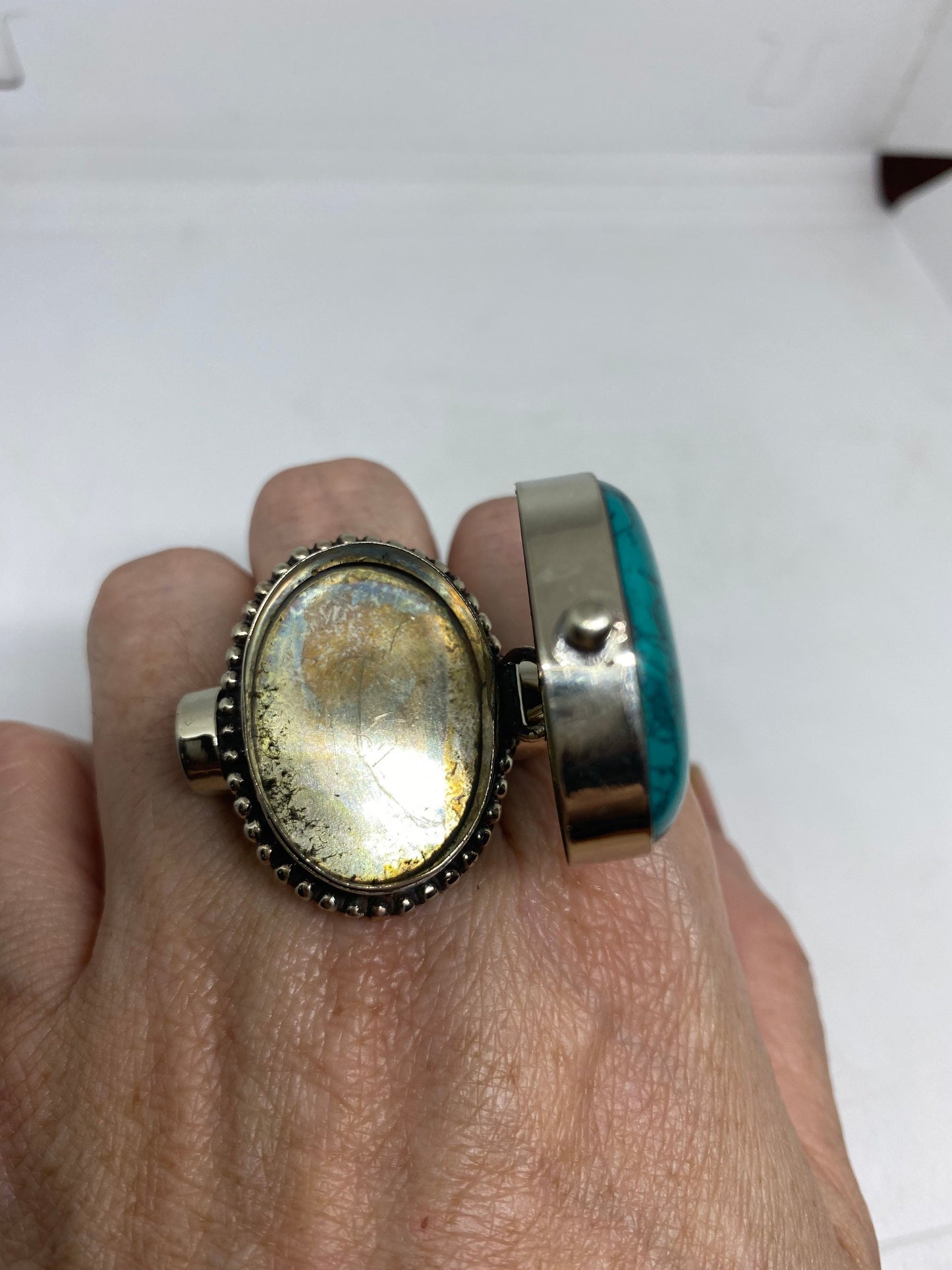 Large Stone Brass Knuckle poison pillbox Adjustable Ring