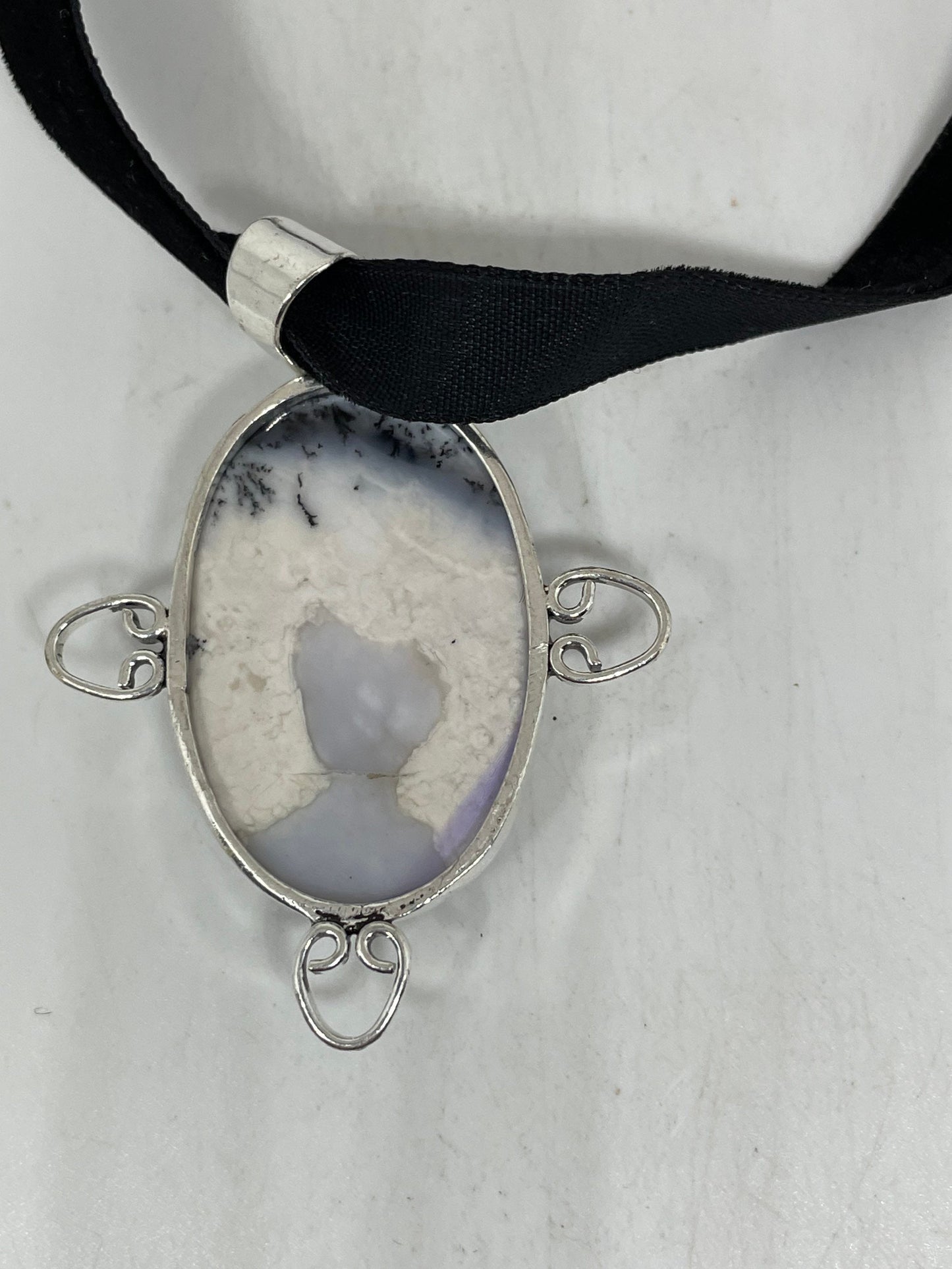 Vintage Silver Genuine Banded White Onyx agate Choker Pendant Necklace