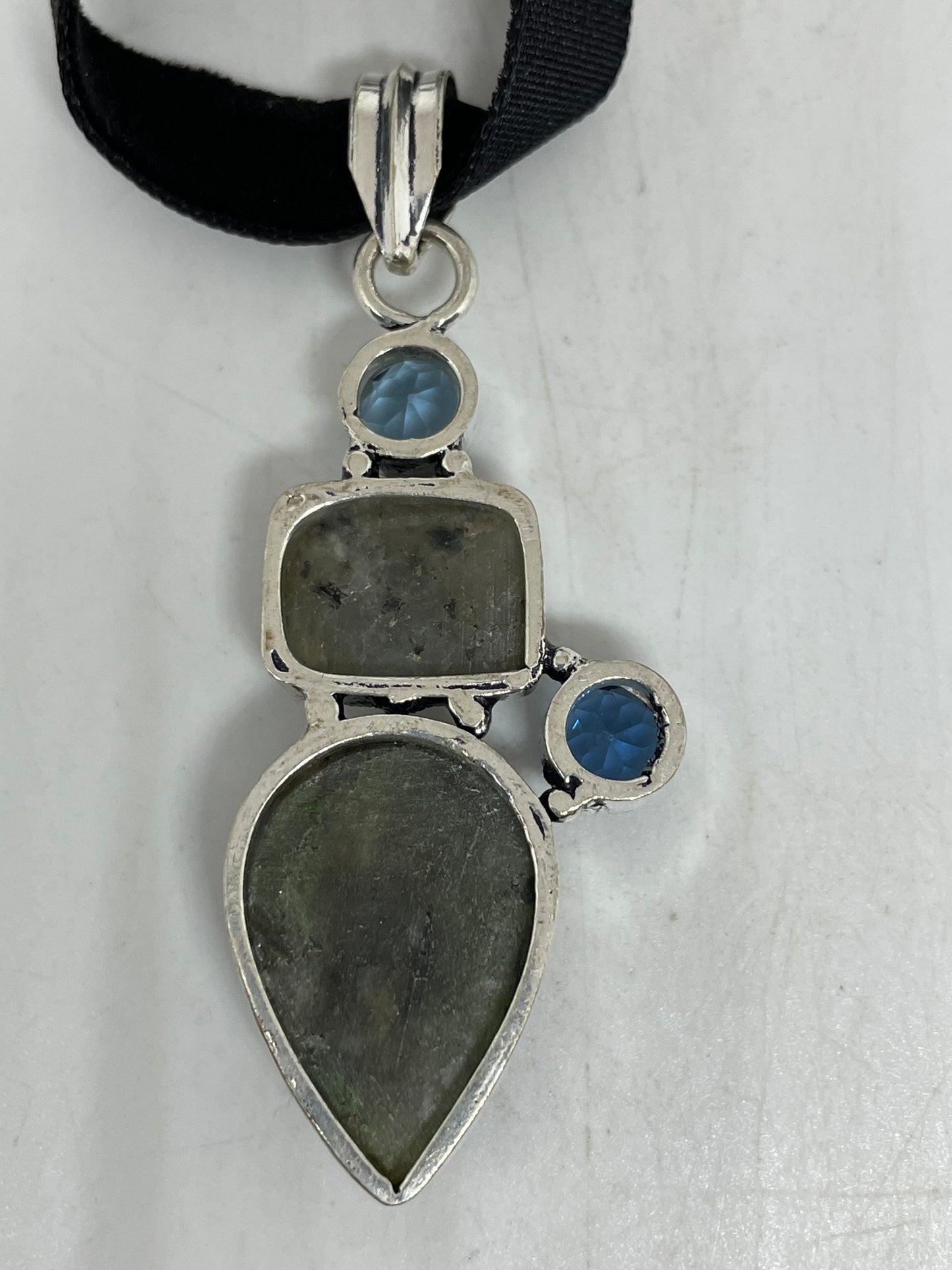 Vintage Rainbow Labradorite Choker Pendant Necklace