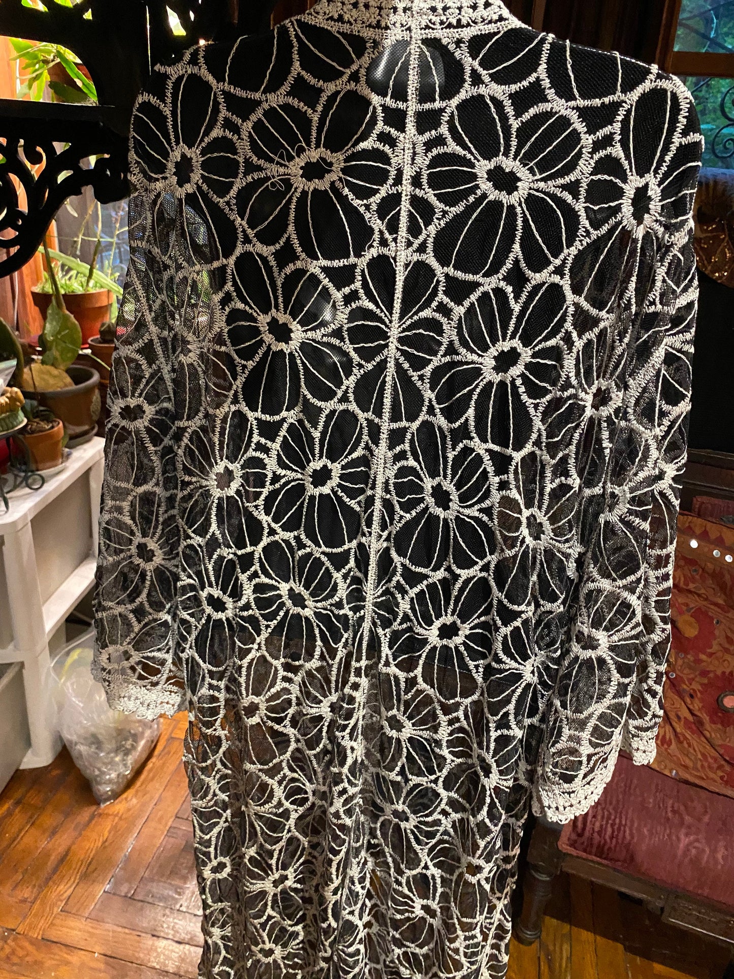 Vintage Style Black and White Embroidered kimono jacket