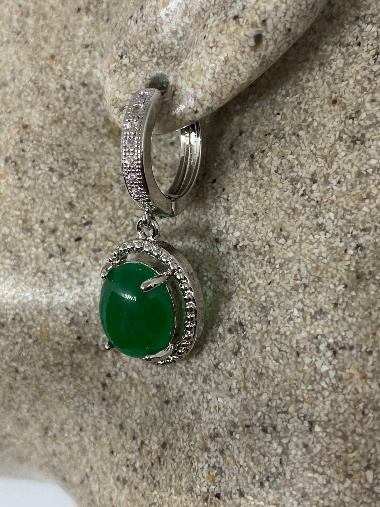 Vintage Fun Green Jade Gemstone Rhodium Bronze Earrings