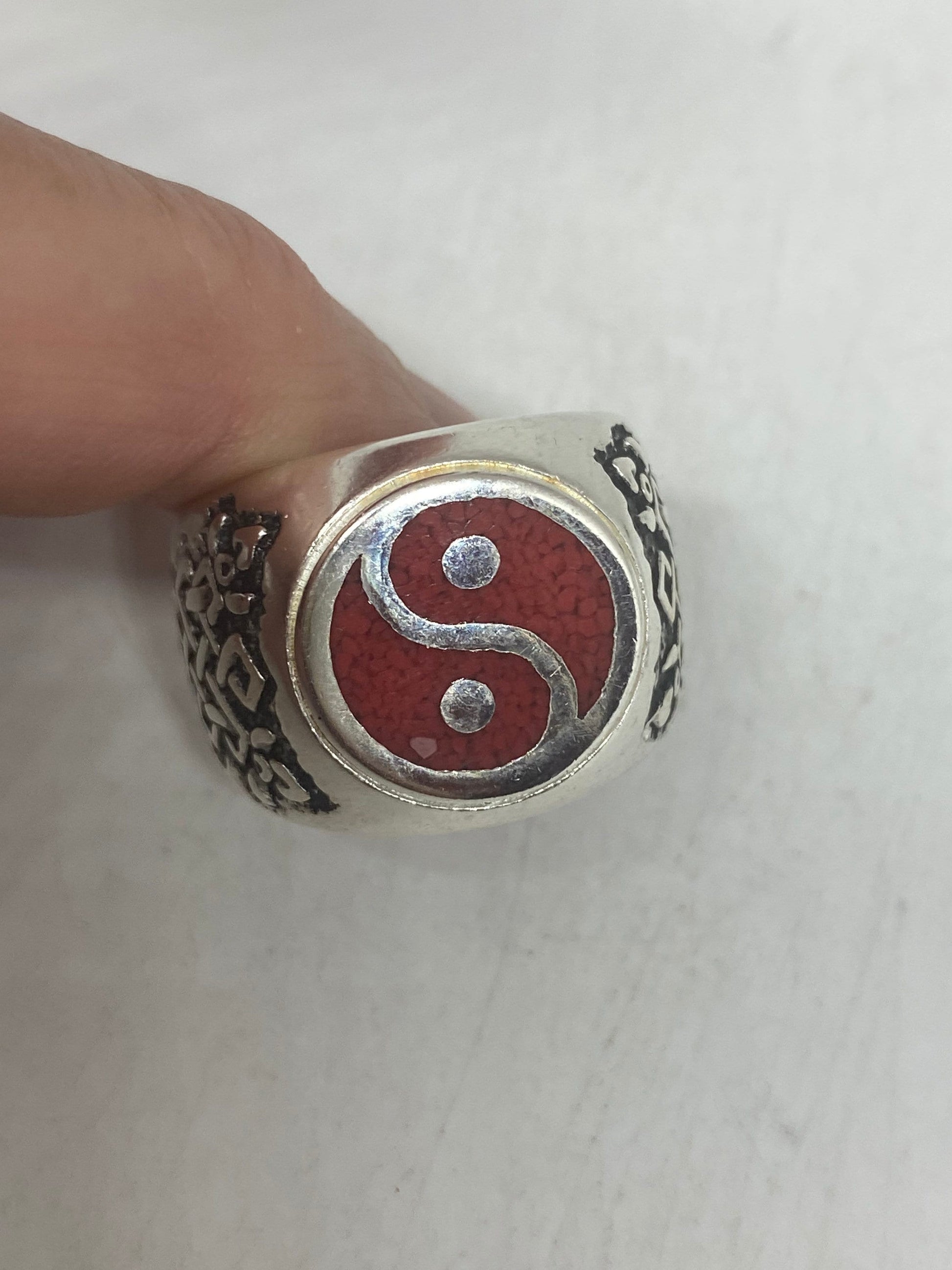 Vintage Gothic Red Yin Yang Mens Ring