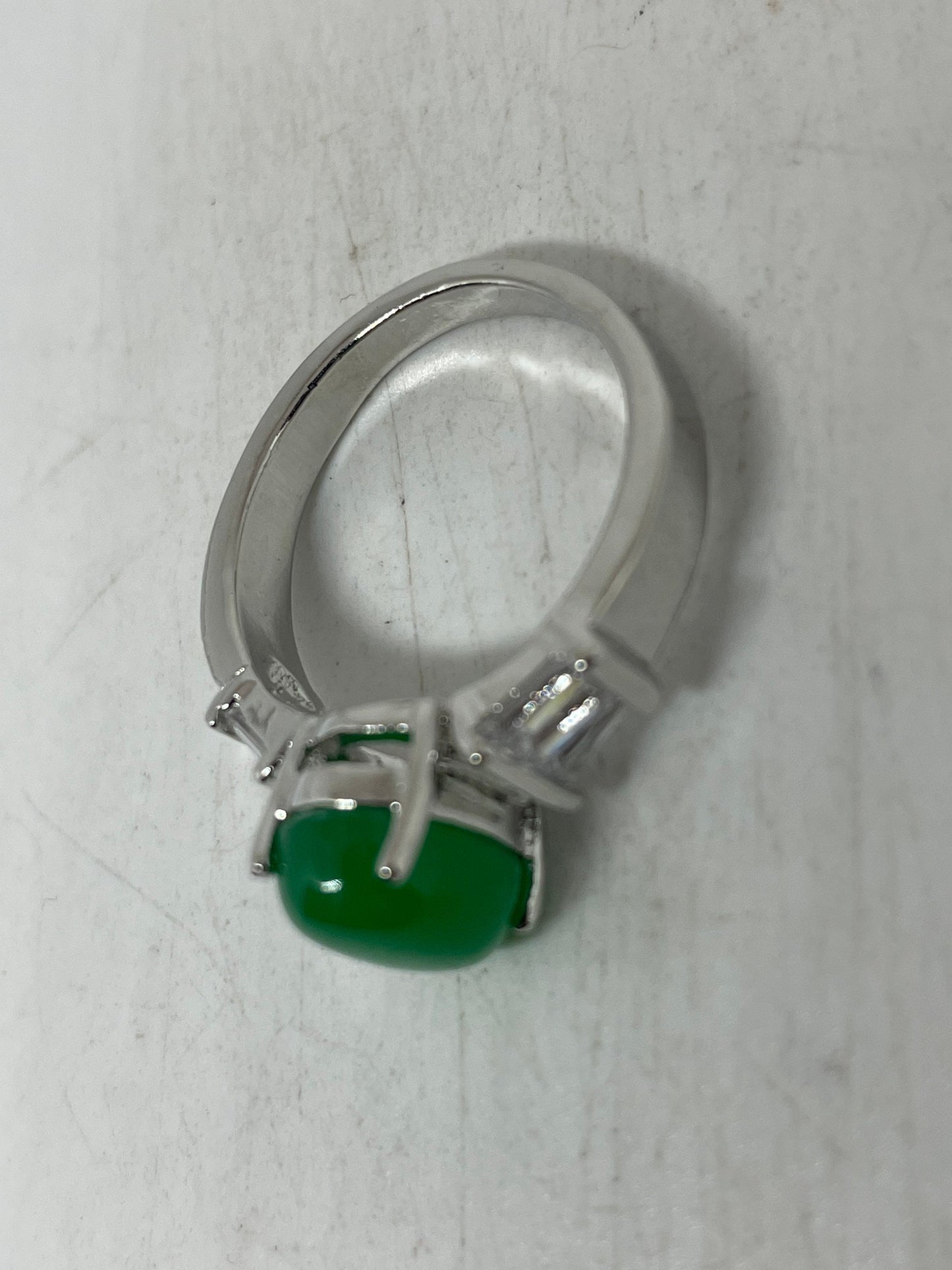 Vintage Lucky Green Nephrite Jade Ring