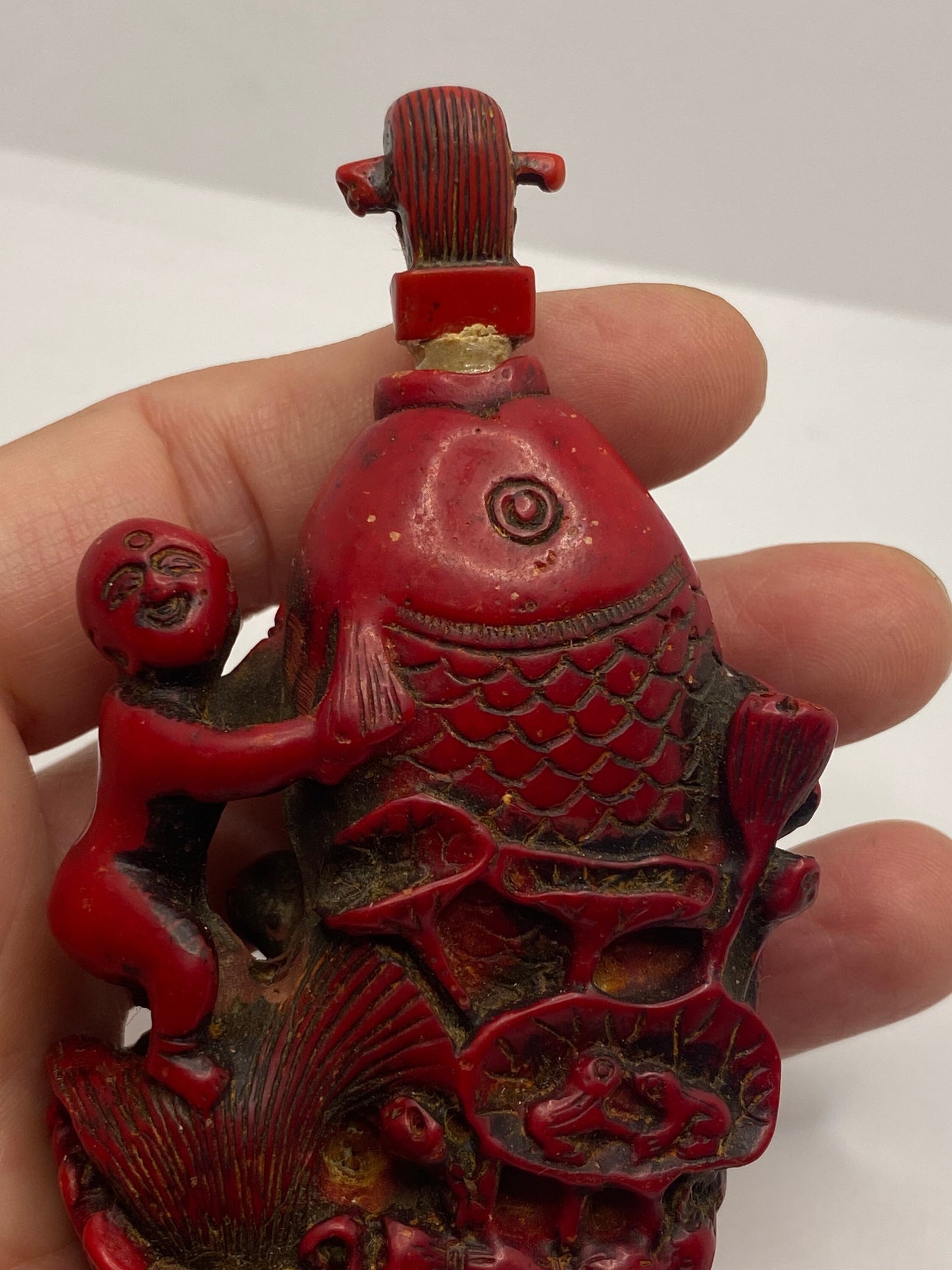 Vintage Dragon Bottle Snuff Perfume Flask Cinnabar Resin