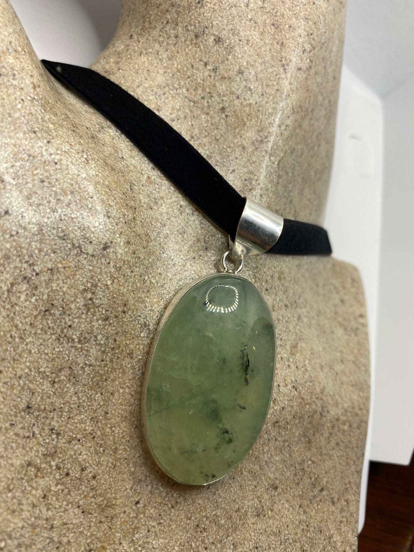 Handmade Vintage Green Aventurine Crystal Choker Pendant