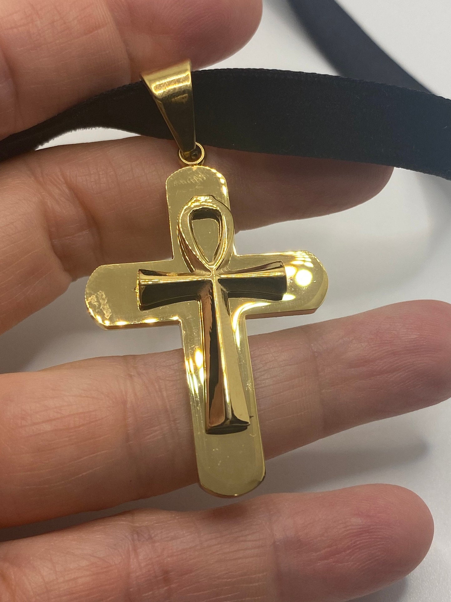 Vintage Golden Egyptian Ankh Pendant Choker