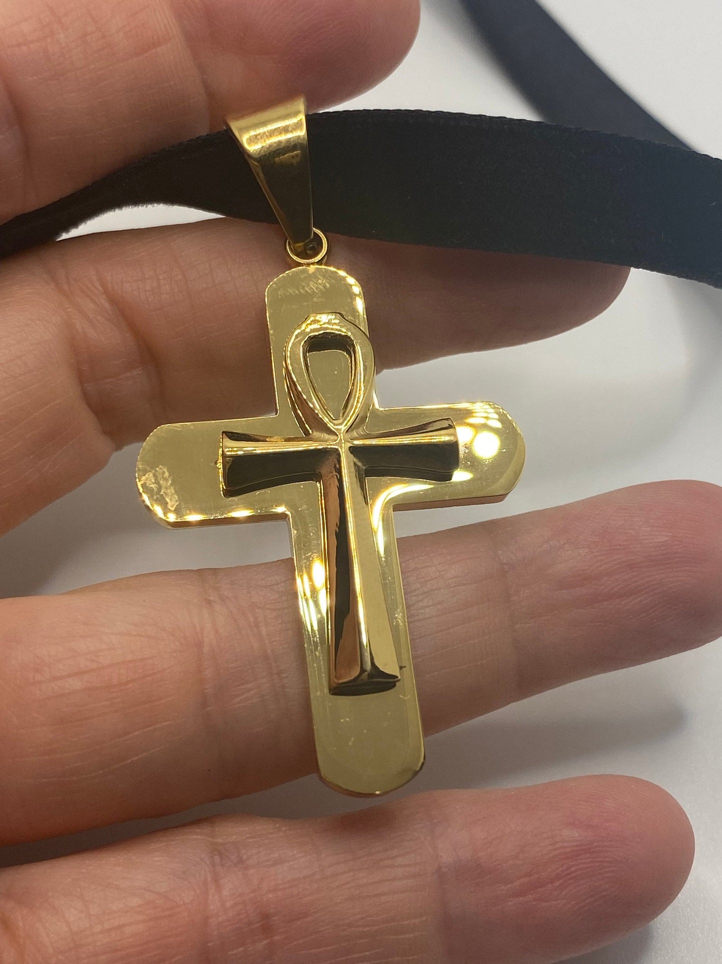 Vintage Golden Egyptian Ankh Pendant Choker