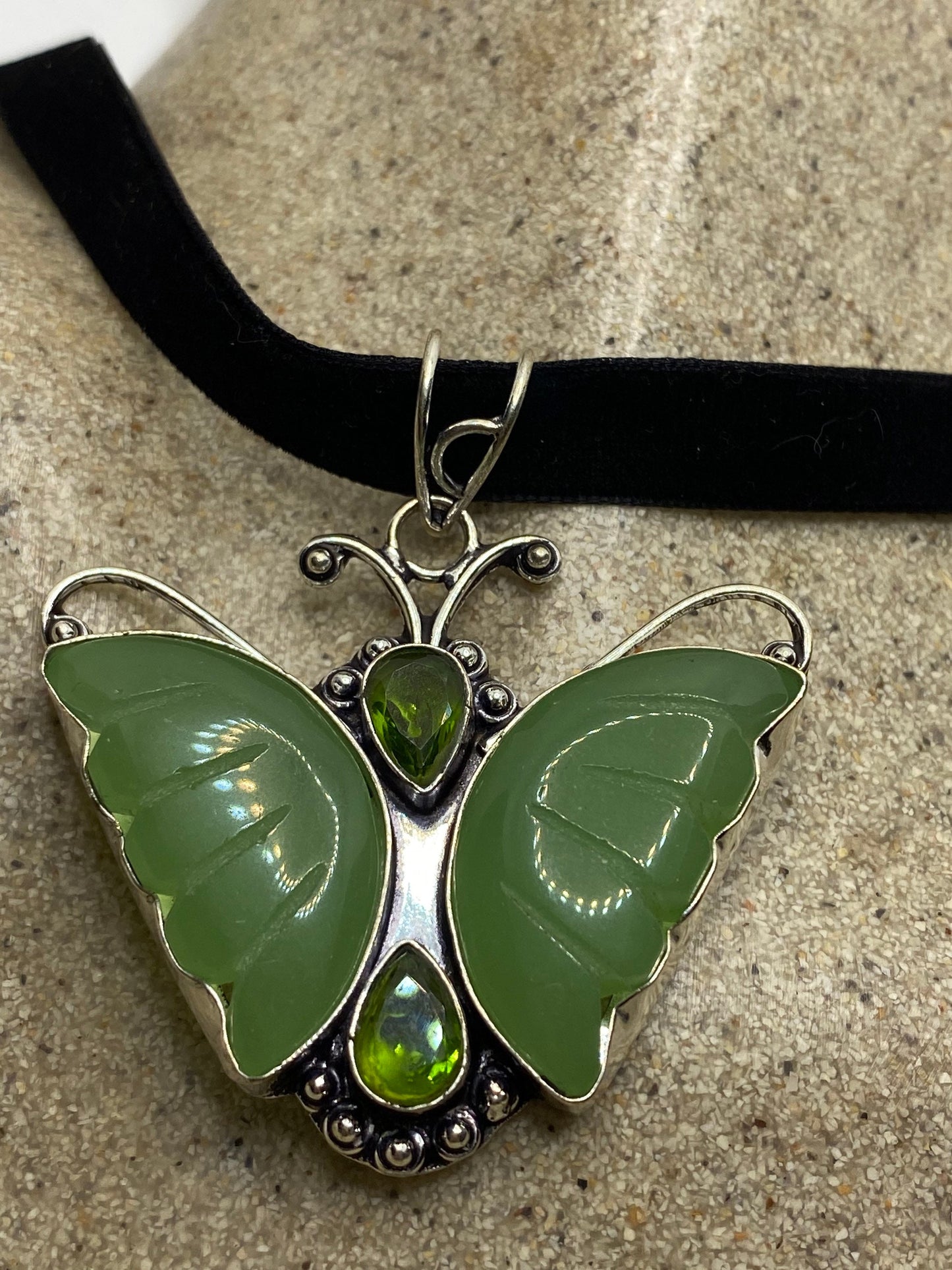 Vintage Green Chalcedony Butterfly Choker Necklace