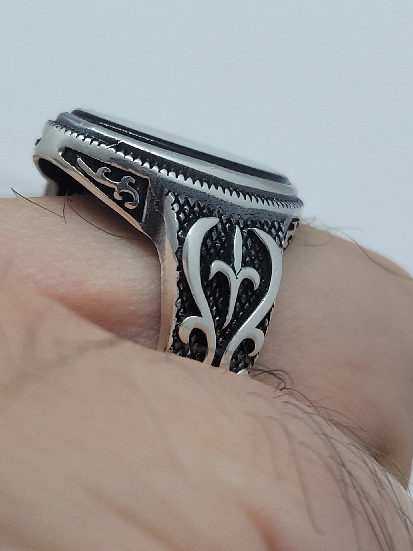 Vintage Black Onyx Mens Ring in 925 Sterling Silver Persian Styled with Genuine Onyx