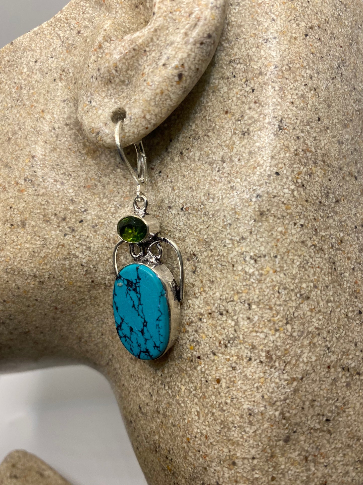 Vintage Sterling Silver Blue Turquoise Howlite Earrings