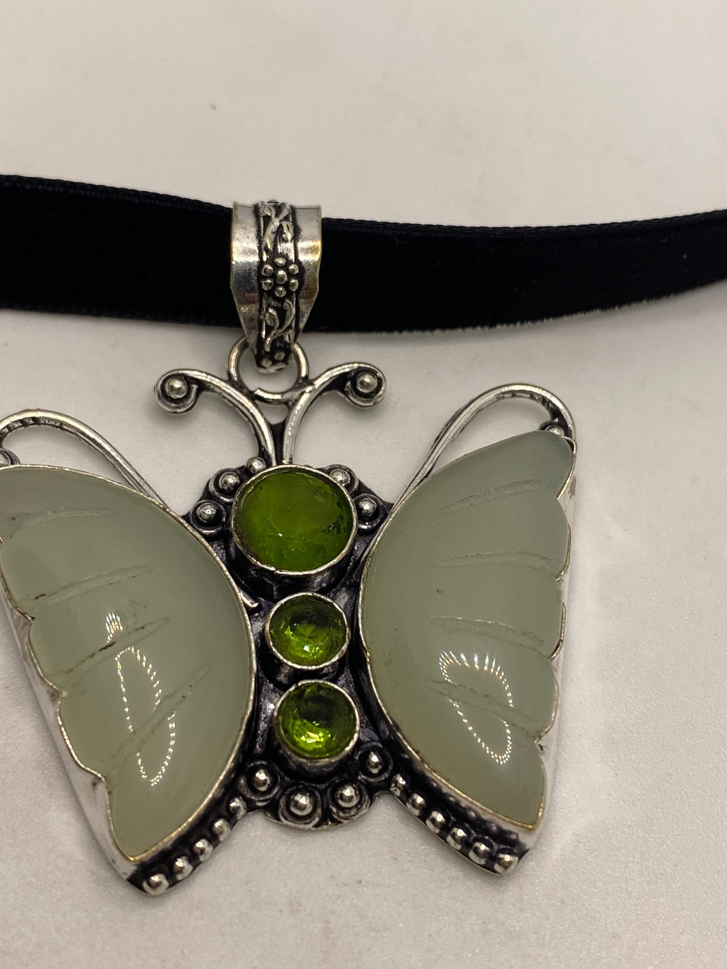 Vintage Green Chalcedony Butterfly Choker Necklace