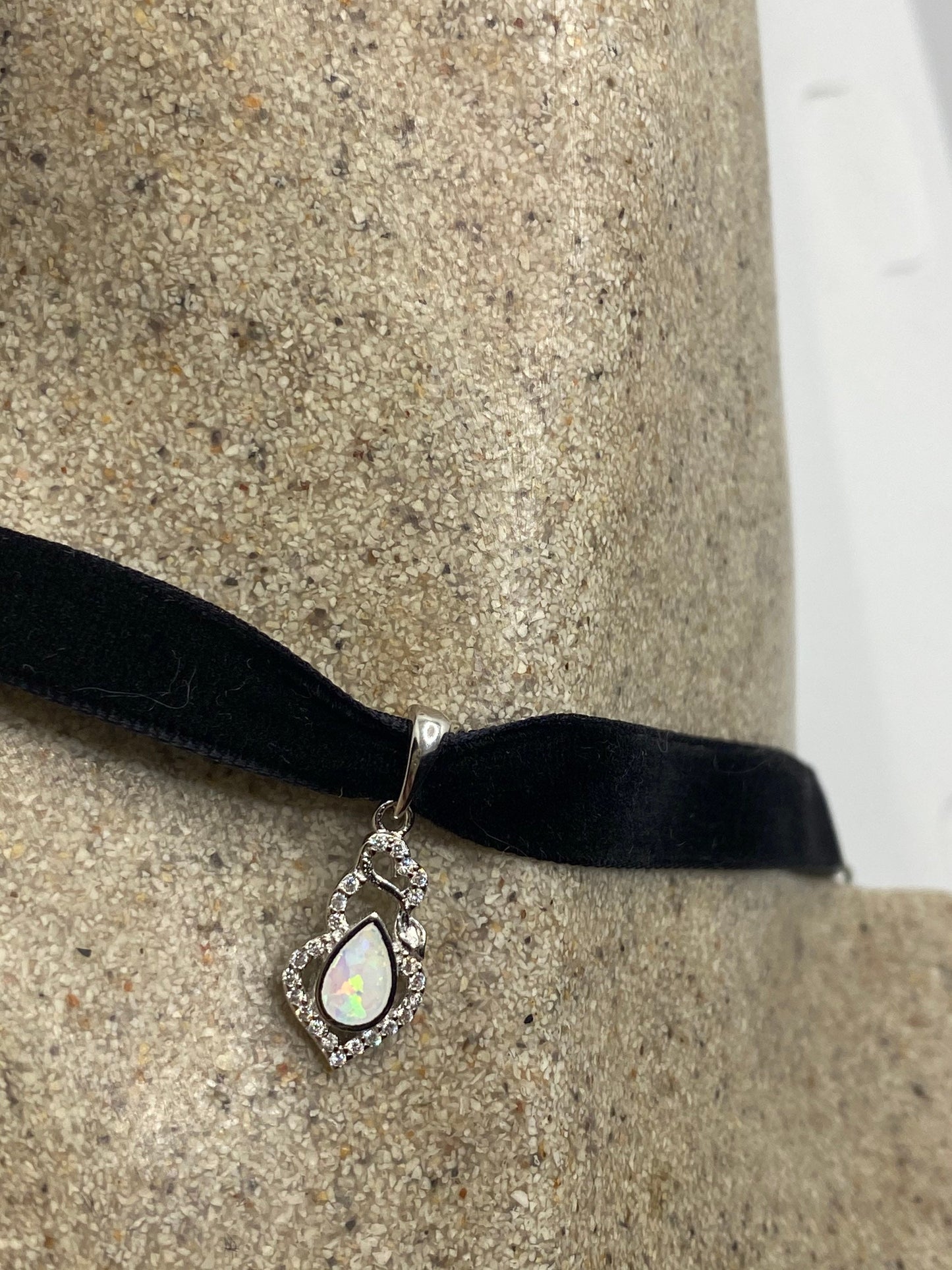 Vintage White Opal Choker 925 Sterling Silver Pendant Necklace
