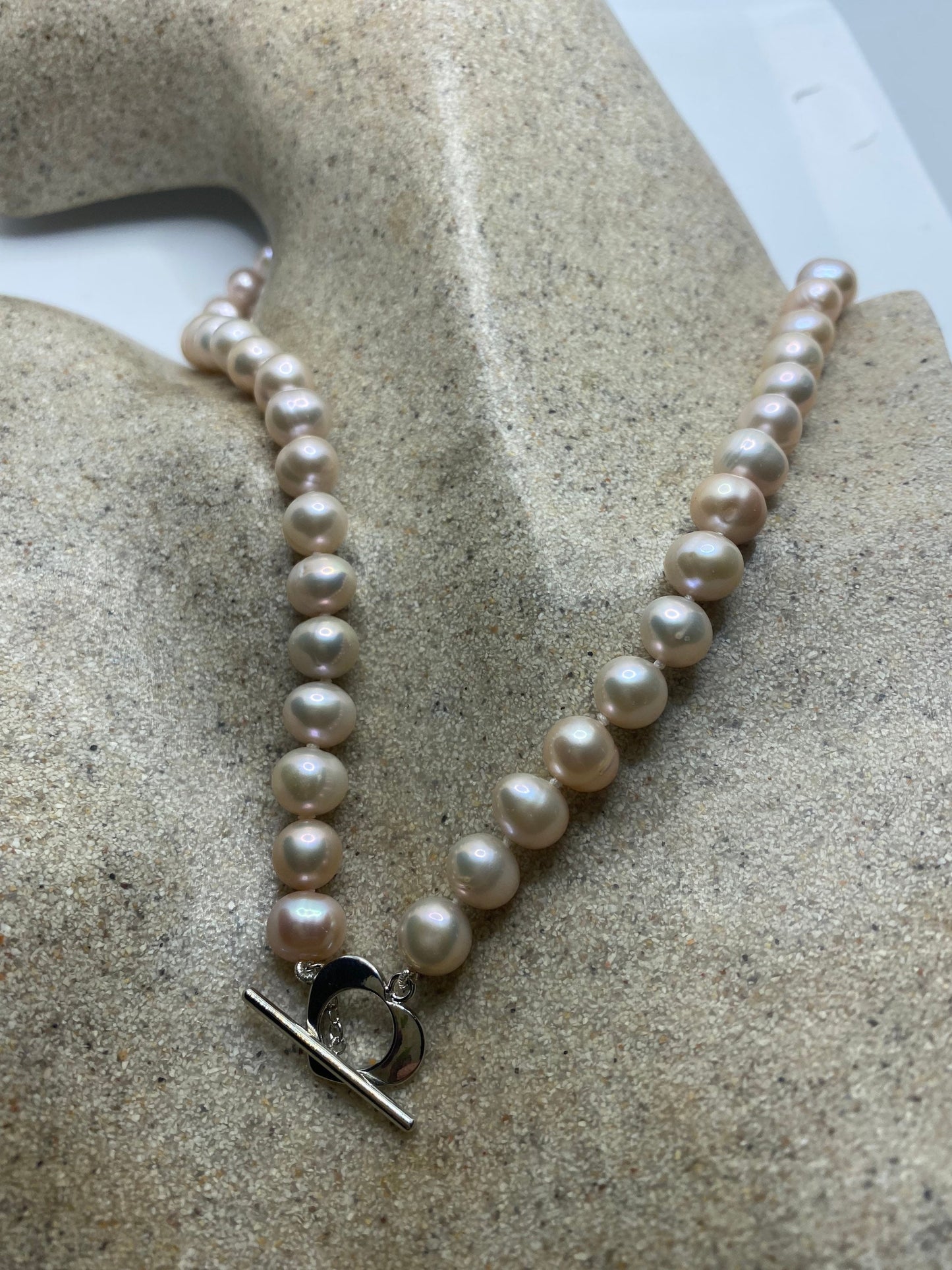 Vintage Hand Knotted Pink Pearl 18 in Heart Toggle Necklace