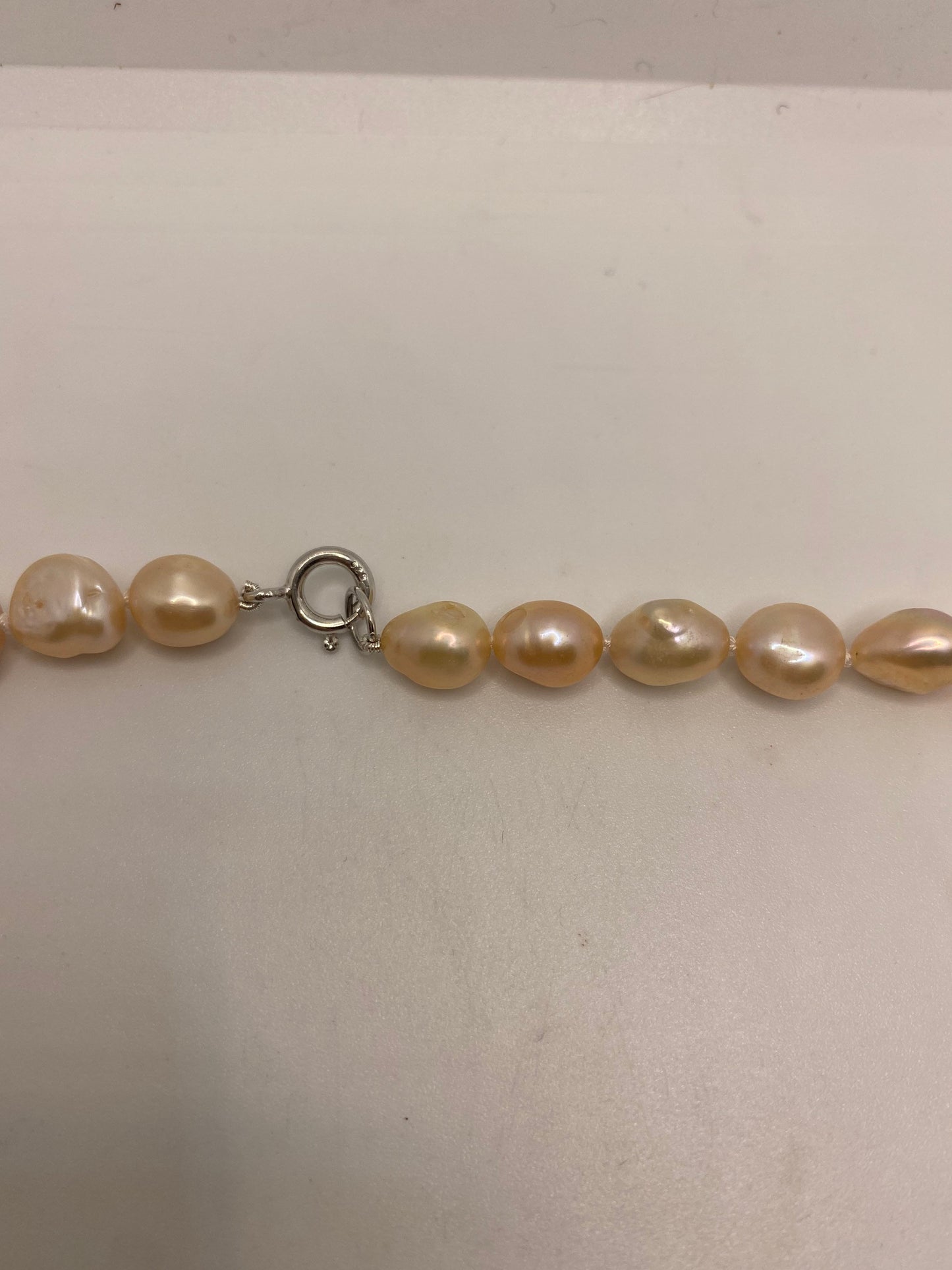 Vintage Hand Knotted Pink Pearl 16 in Necklace