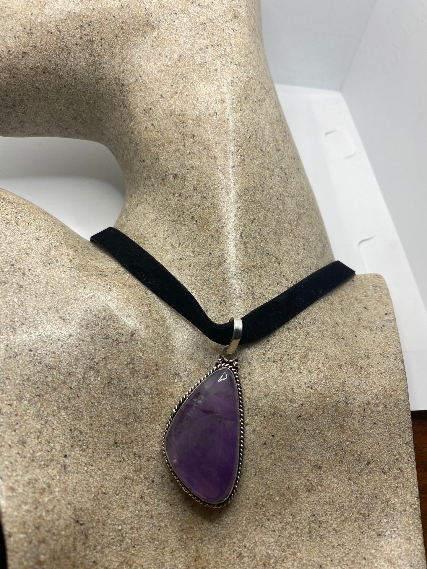 Bohemian Cabochon Cut Droplet Deep Purple Genuine Amethyst Necklace