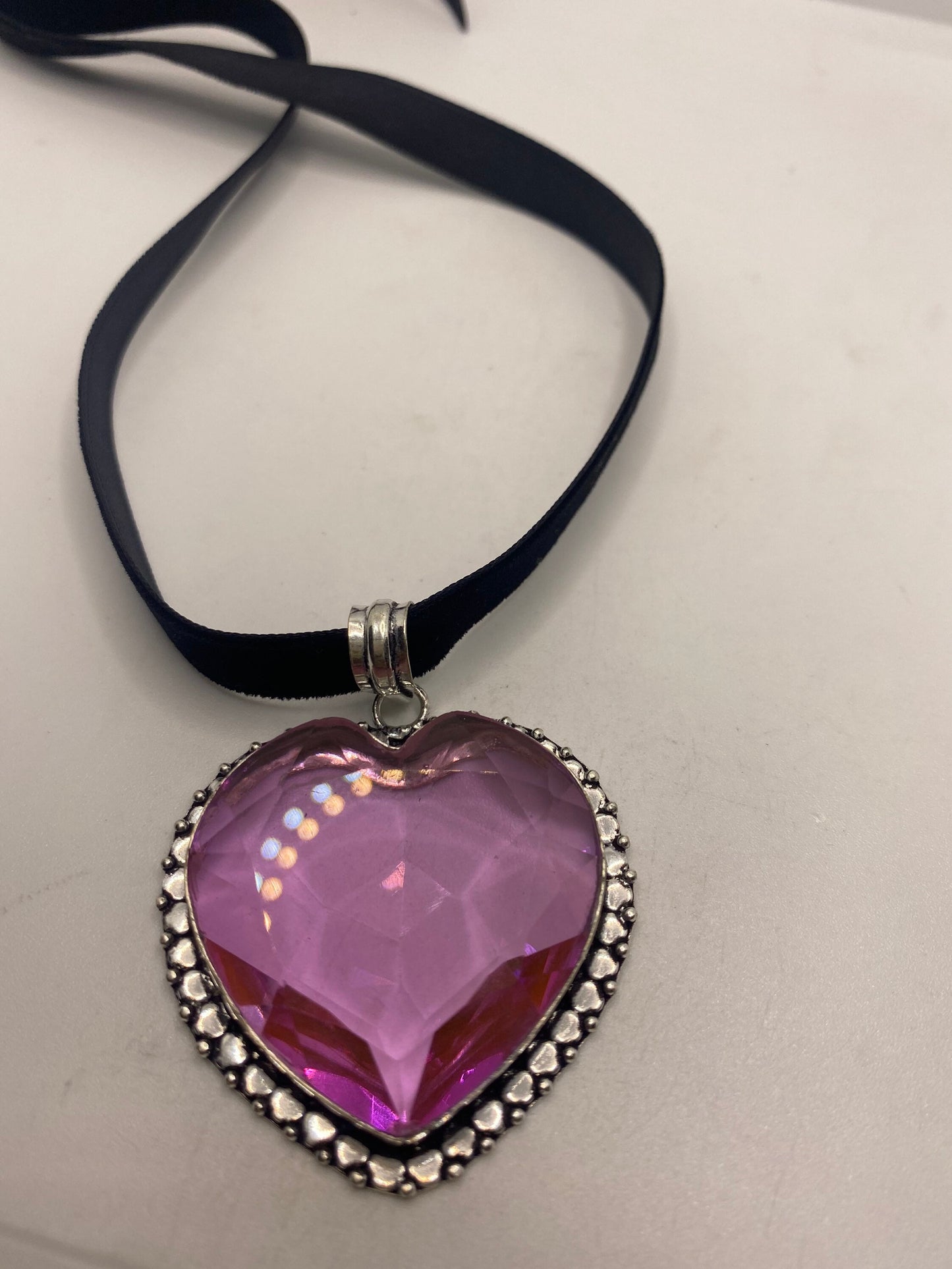Vintage Heart Antique Pink Glass Choker Necklace