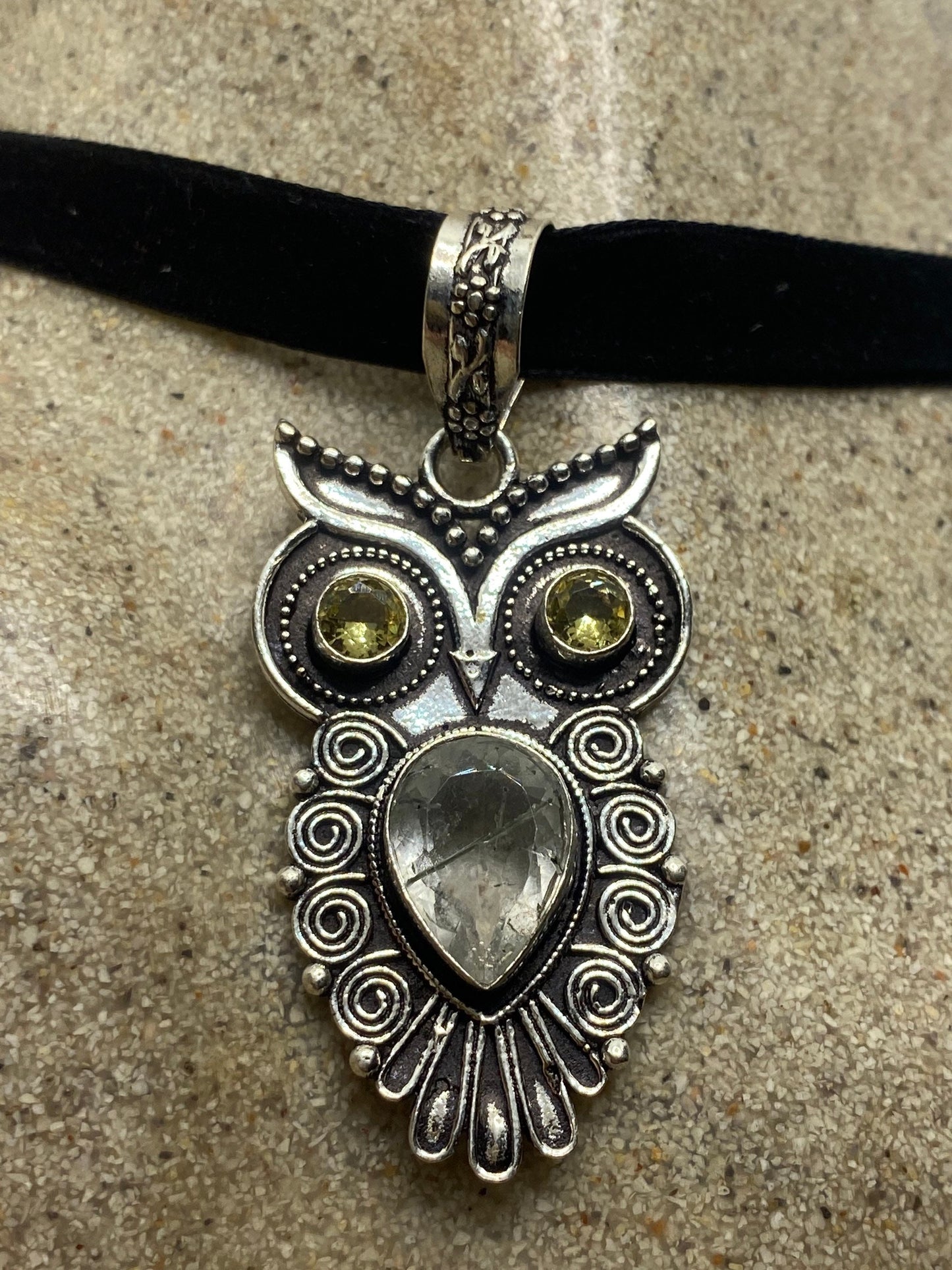 Vintage Silver Genuine Clear Quartz Owl Choker Black Velvet Necklace.