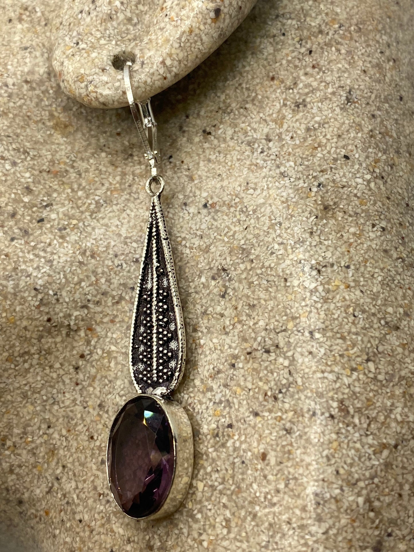 Vintage Purple Amethyst Earrings 925 Sterling Silver Leverback