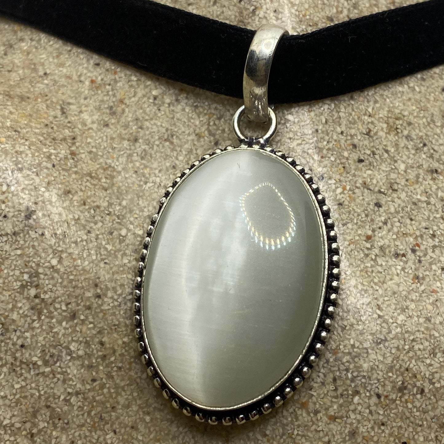 Vintage White Cats Eye Glass Antique Black Velvet Ribbon Choker Necklace