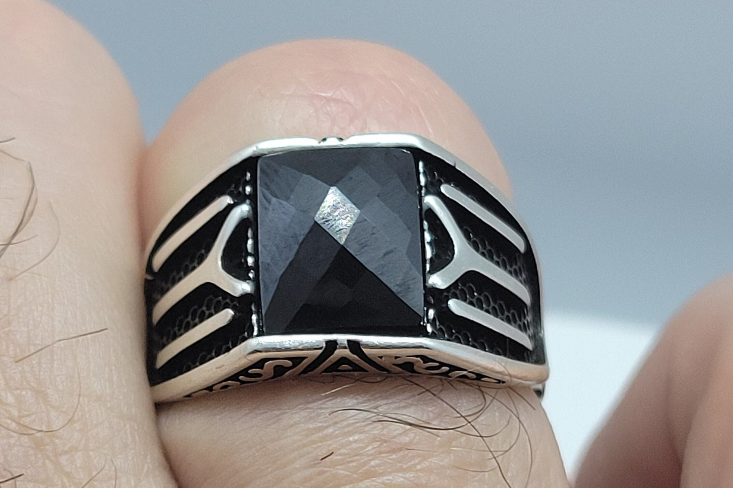 Vintage Black Onyx Mens Ring in 925 Sterling Silver Persian Styled with Genuine Onyx