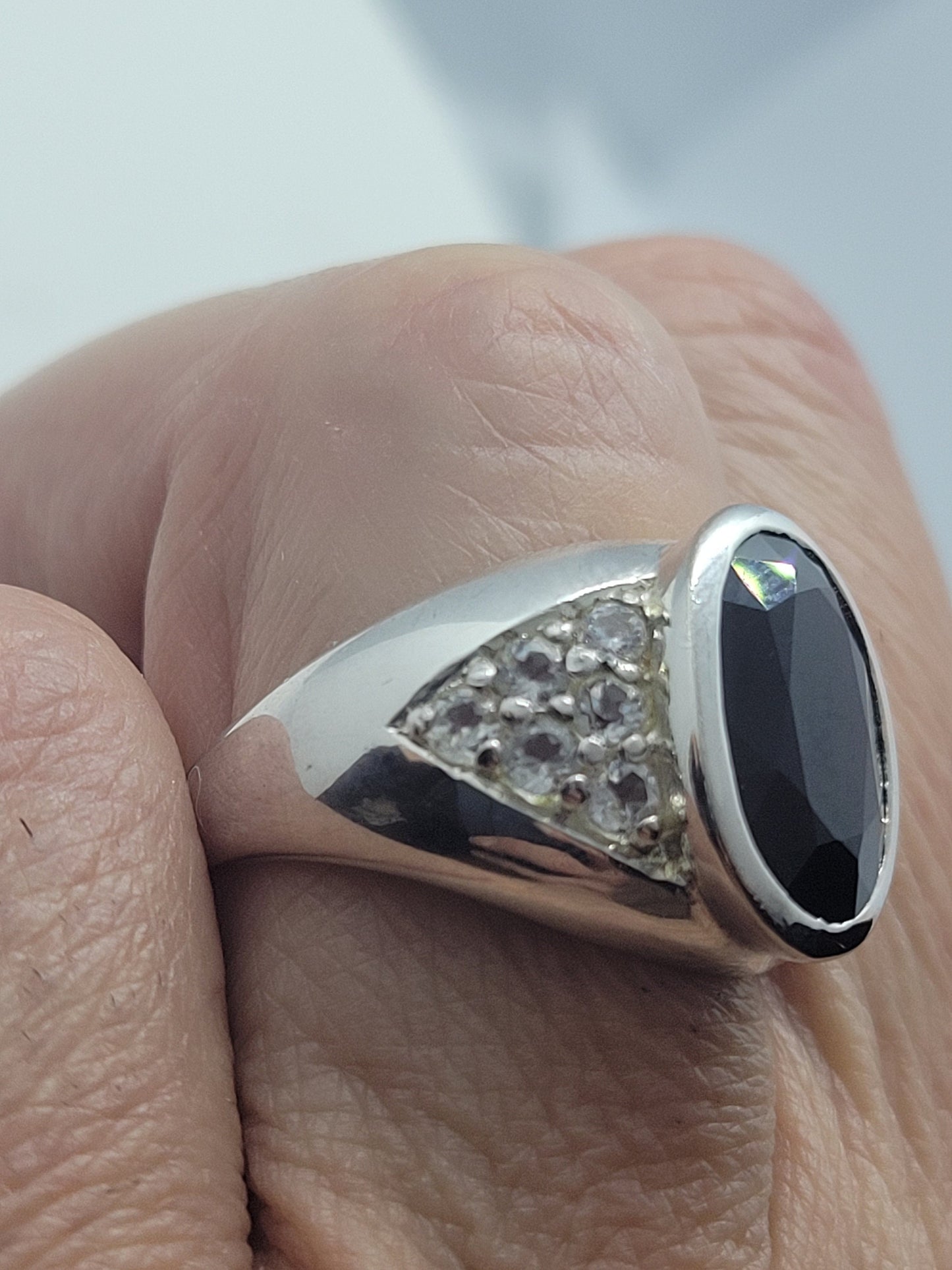Vintage Red Garnet Ring with White Topaz in 925 Sterling Silver