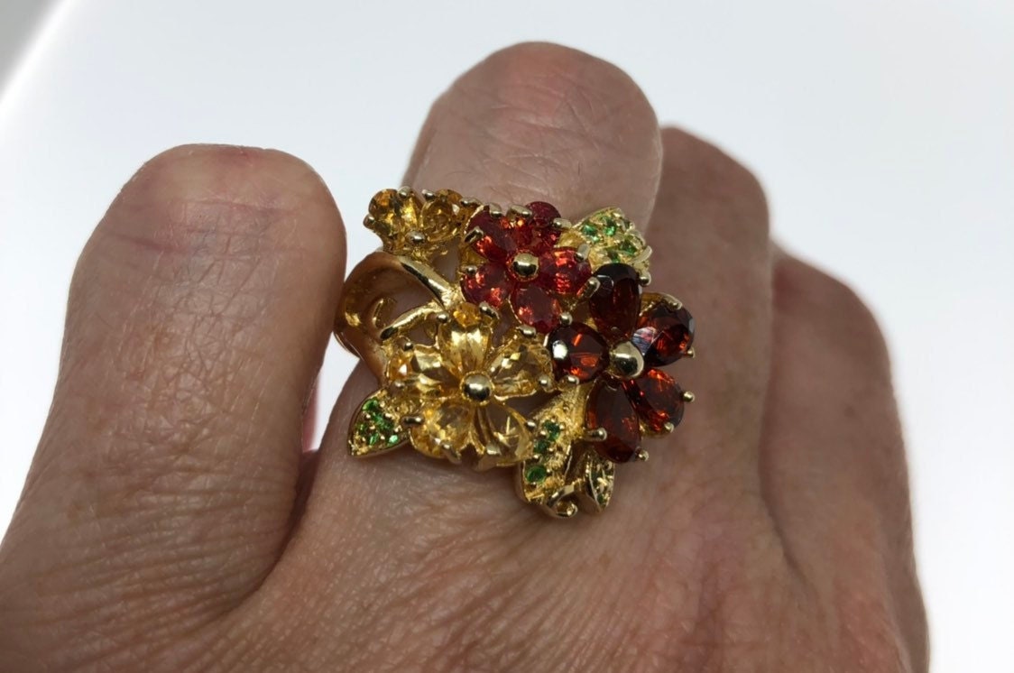 Vintage Genuine Deep Red Bohemian Garnet 925 Sterling Silver Flower Ring