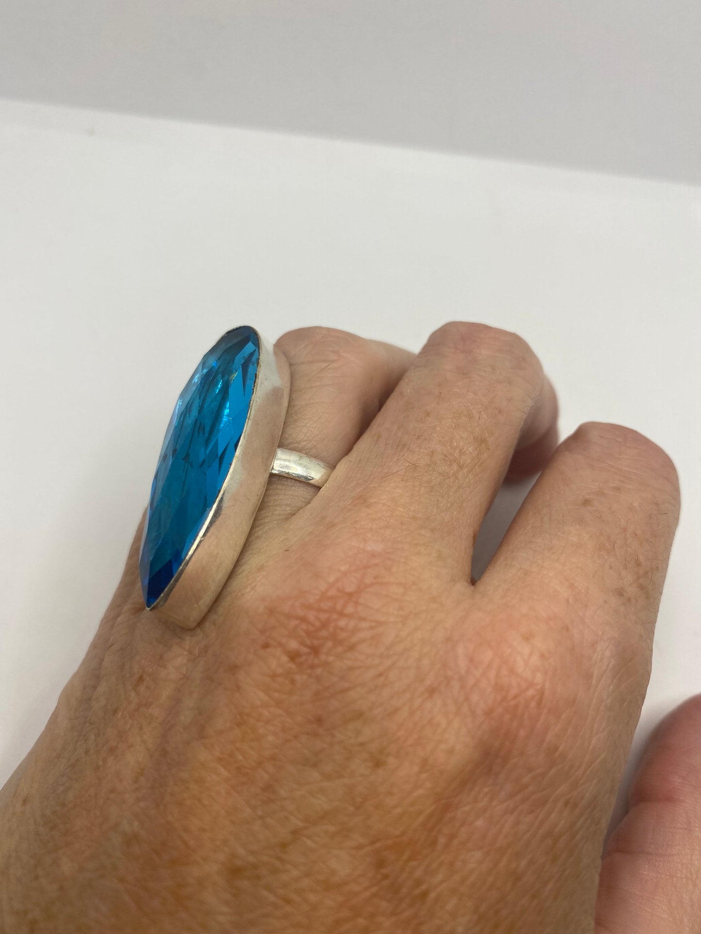 Vintage Aqua Art Glass Ring