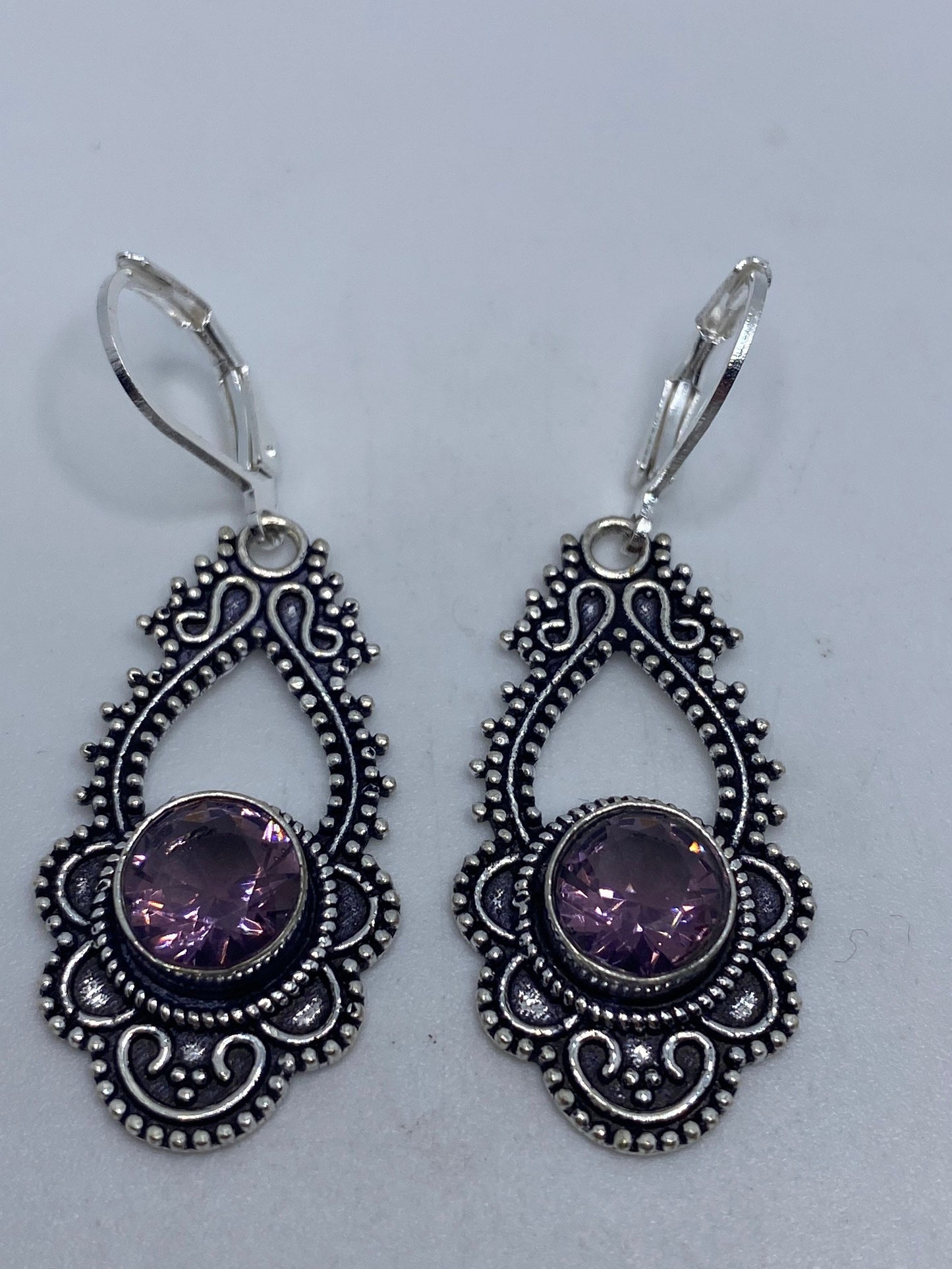 Vintage Purple Amethyst Earrings 925 Sterling Silver Leverback
