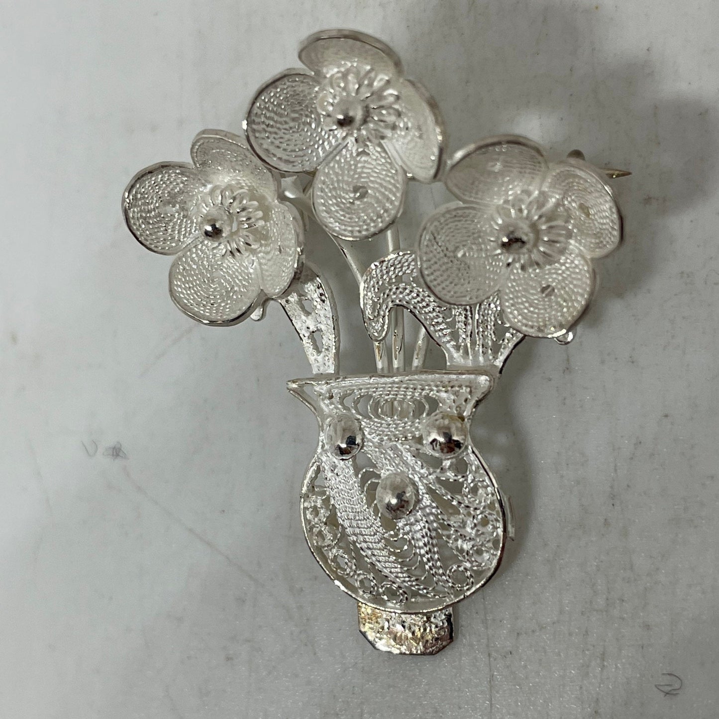 Vintage Filigree Pin 925 Sterling Silver Brooch