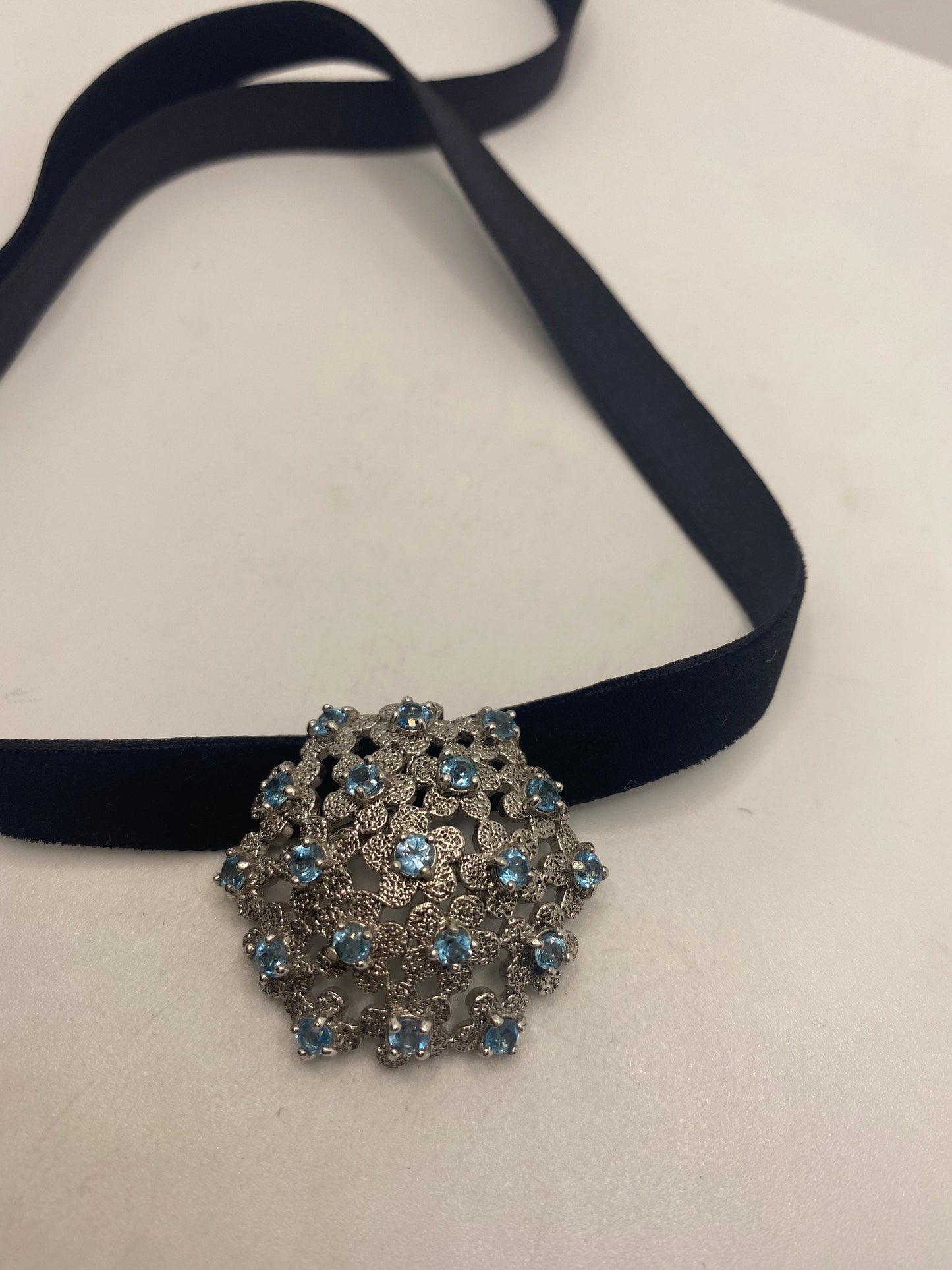 Vintage Blue Topaz 925 Sterling Silver Choker Necklace Pendant