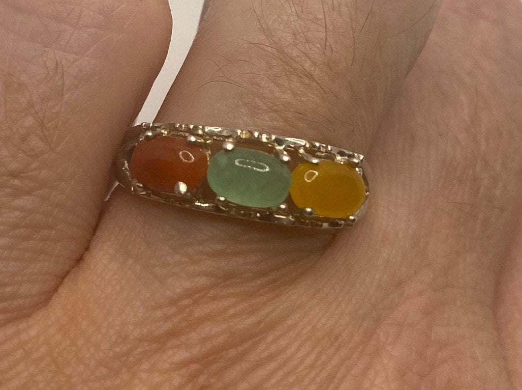 Vintage Green and Orange Jade 925 Sterling Silver Ring Size 9