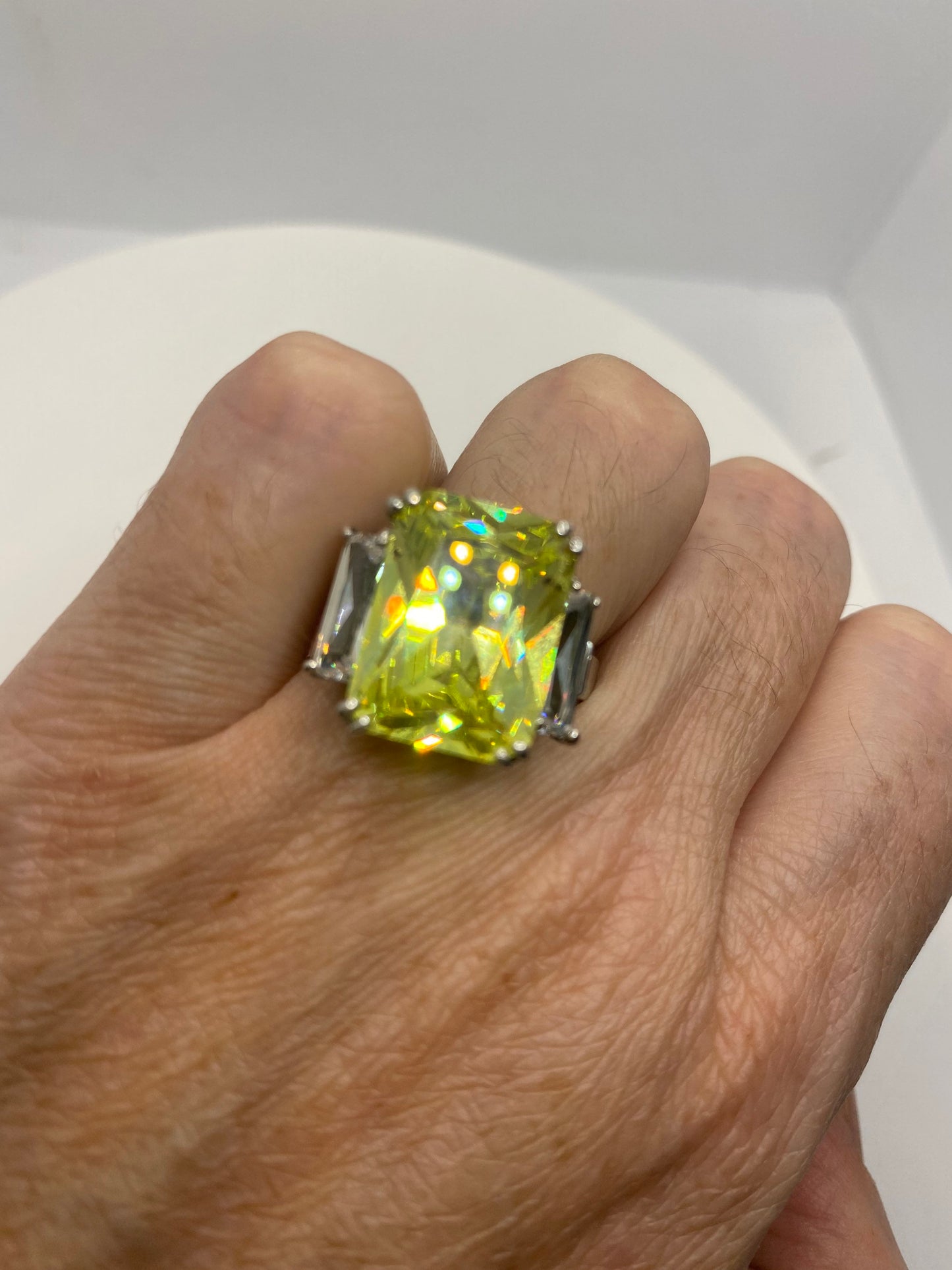 Vintage Cubic Zirconia Crystal 925 Sterling Silver Ring