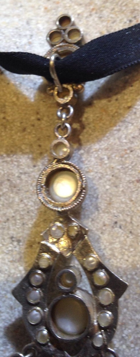 White Pearl Necklace in 925 Sterling Silver Vintage