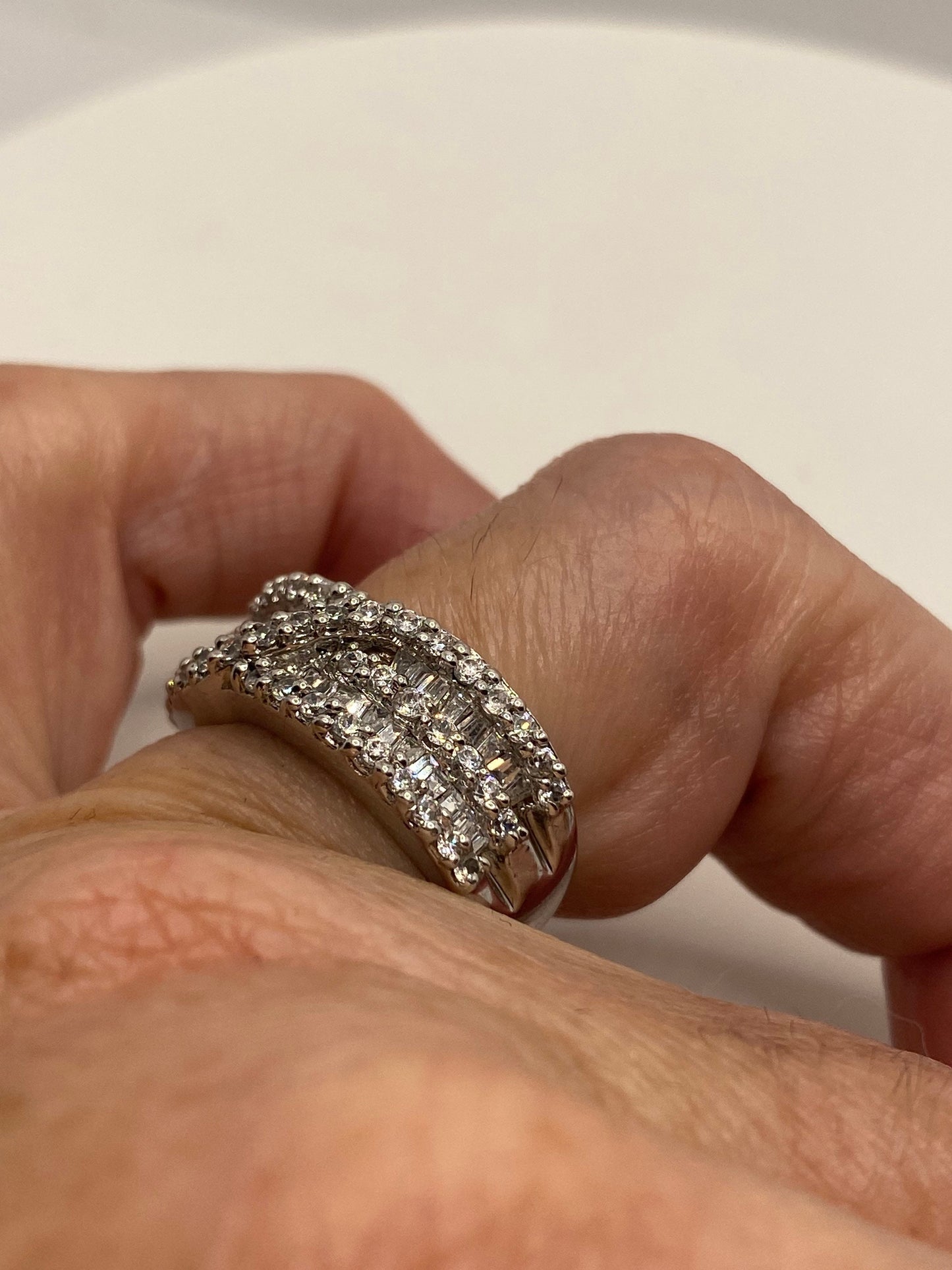 Vintage White Sapphire 925 Sterling Silver Wedding Band Ring