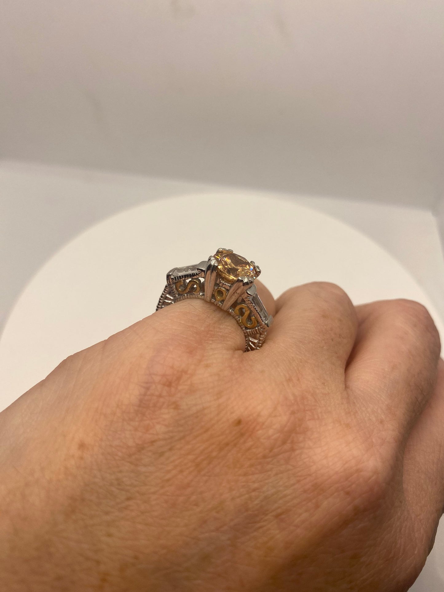 Vintage Cubic Zirconia Crystal 925 Sterling Silver Ring