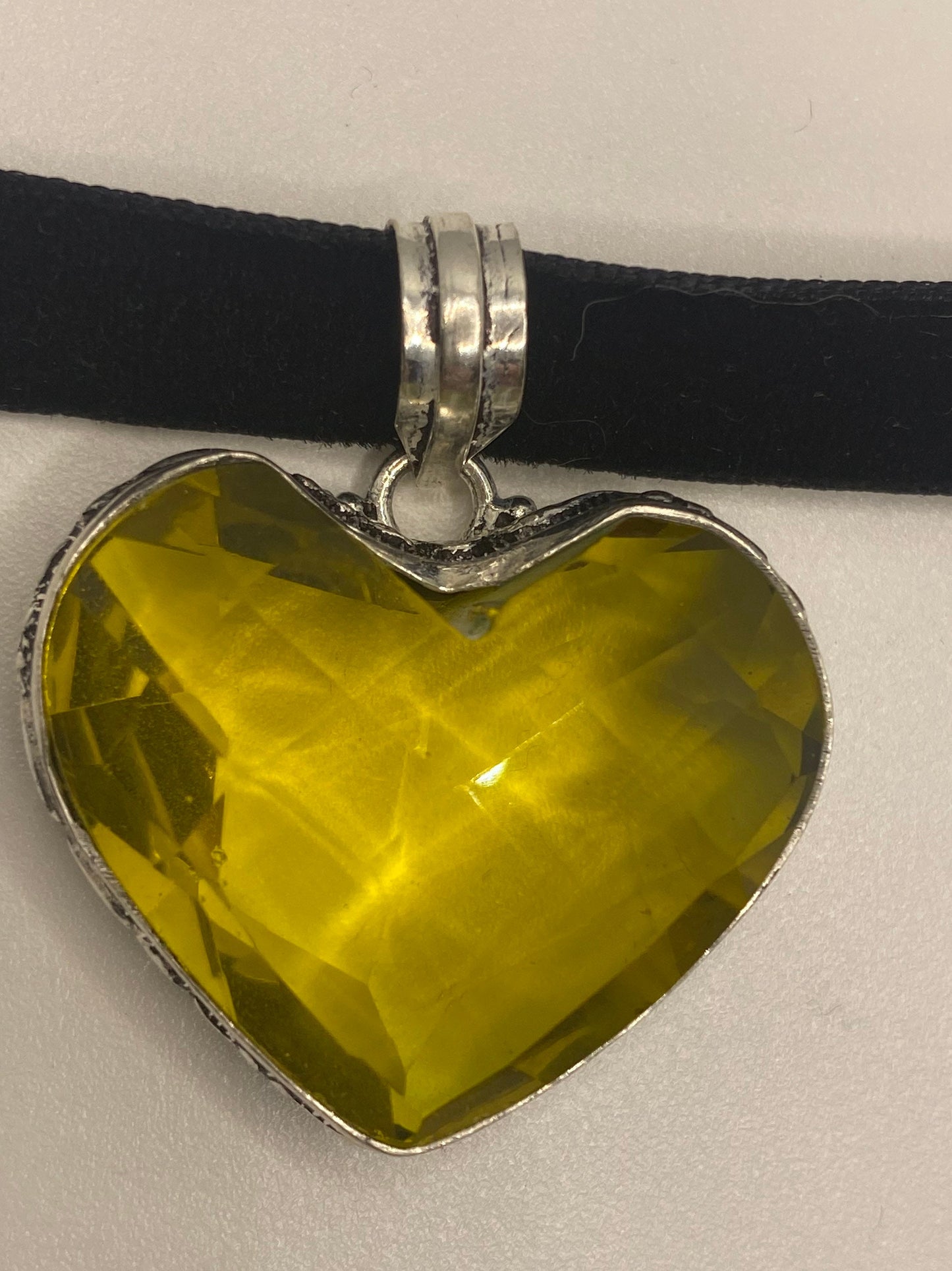 Vintage Heart Lemon Yellow Glass Antique Velvet Choker Necklace