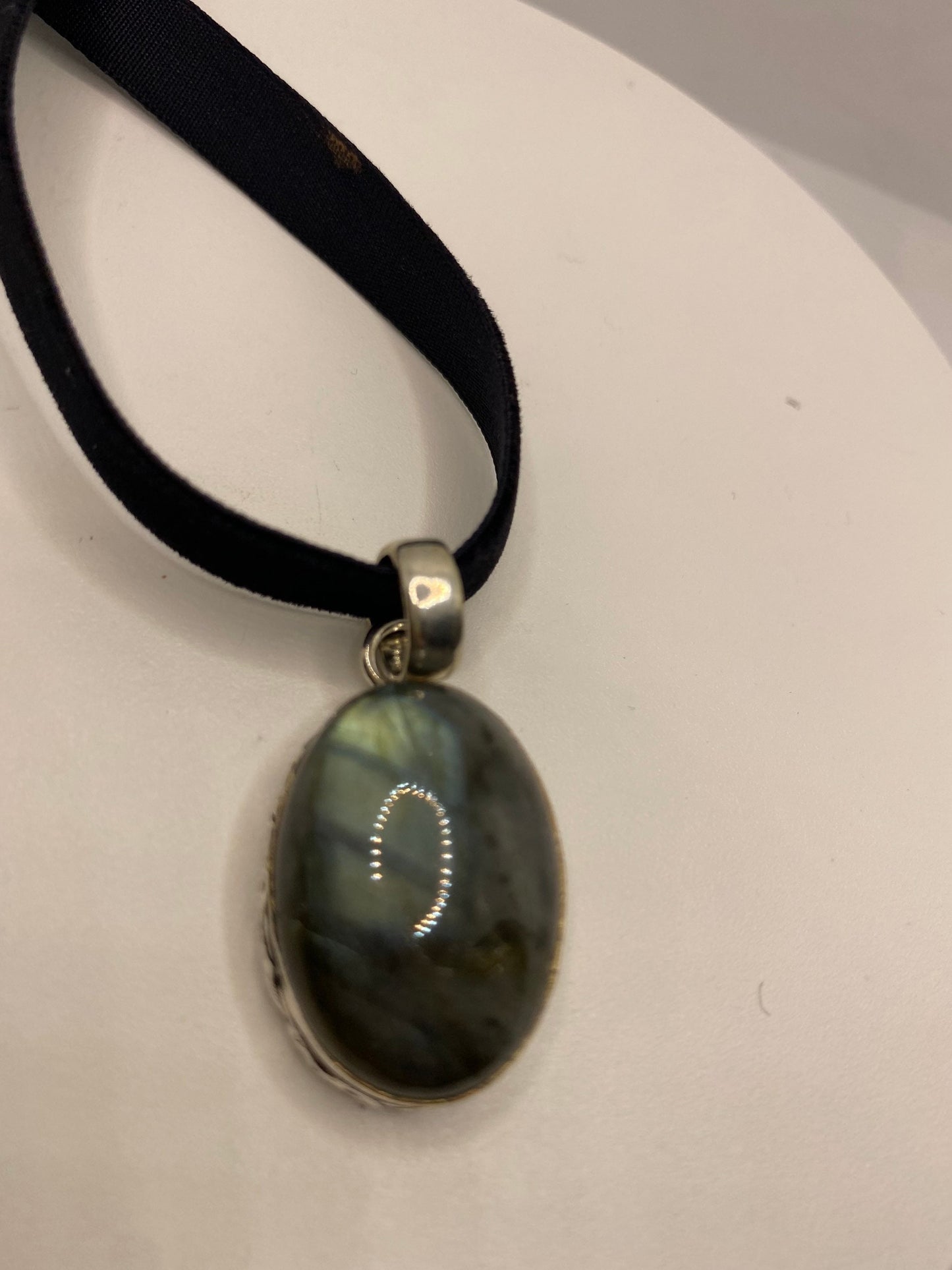 Vintage Rainbow Labradorite Choker Pendant Necklace