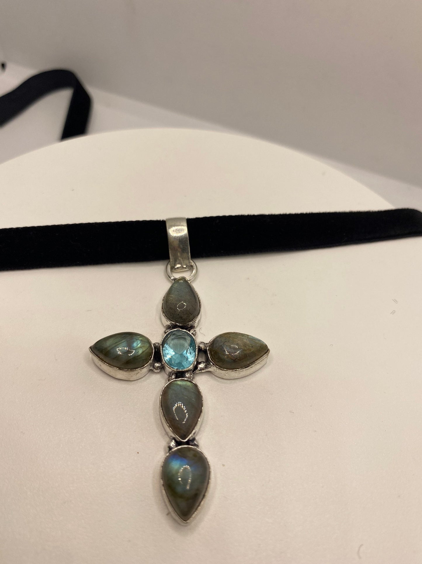 Vintage Rainbow Labradorite Cross Choker Pendant Necklace