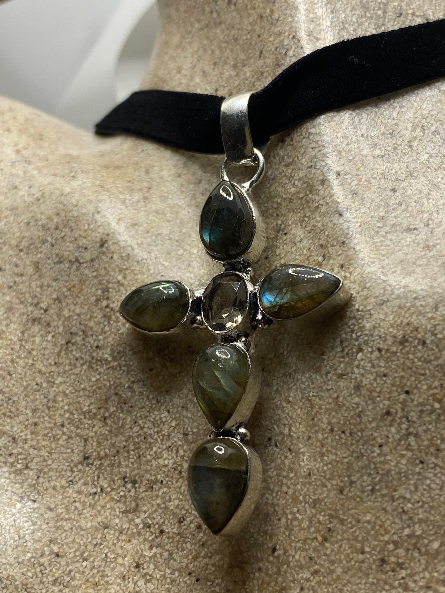 Vintage Rainbow Labradorite Cross Choker Pendant Necklace