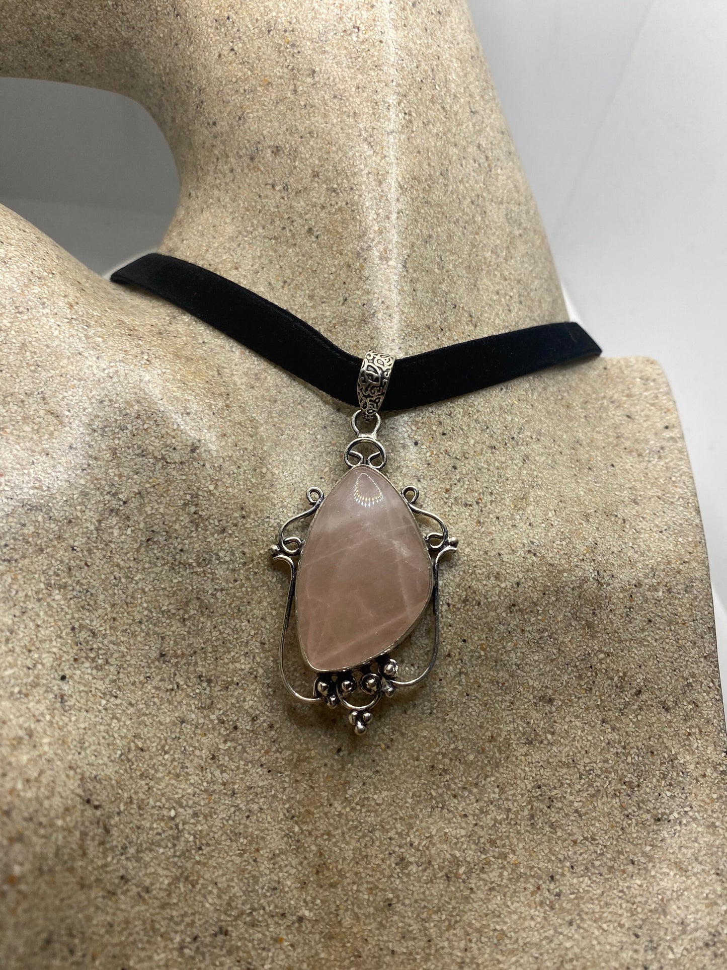 Vintage Handmade Silver Finish Rose Quartz Choker Pendant