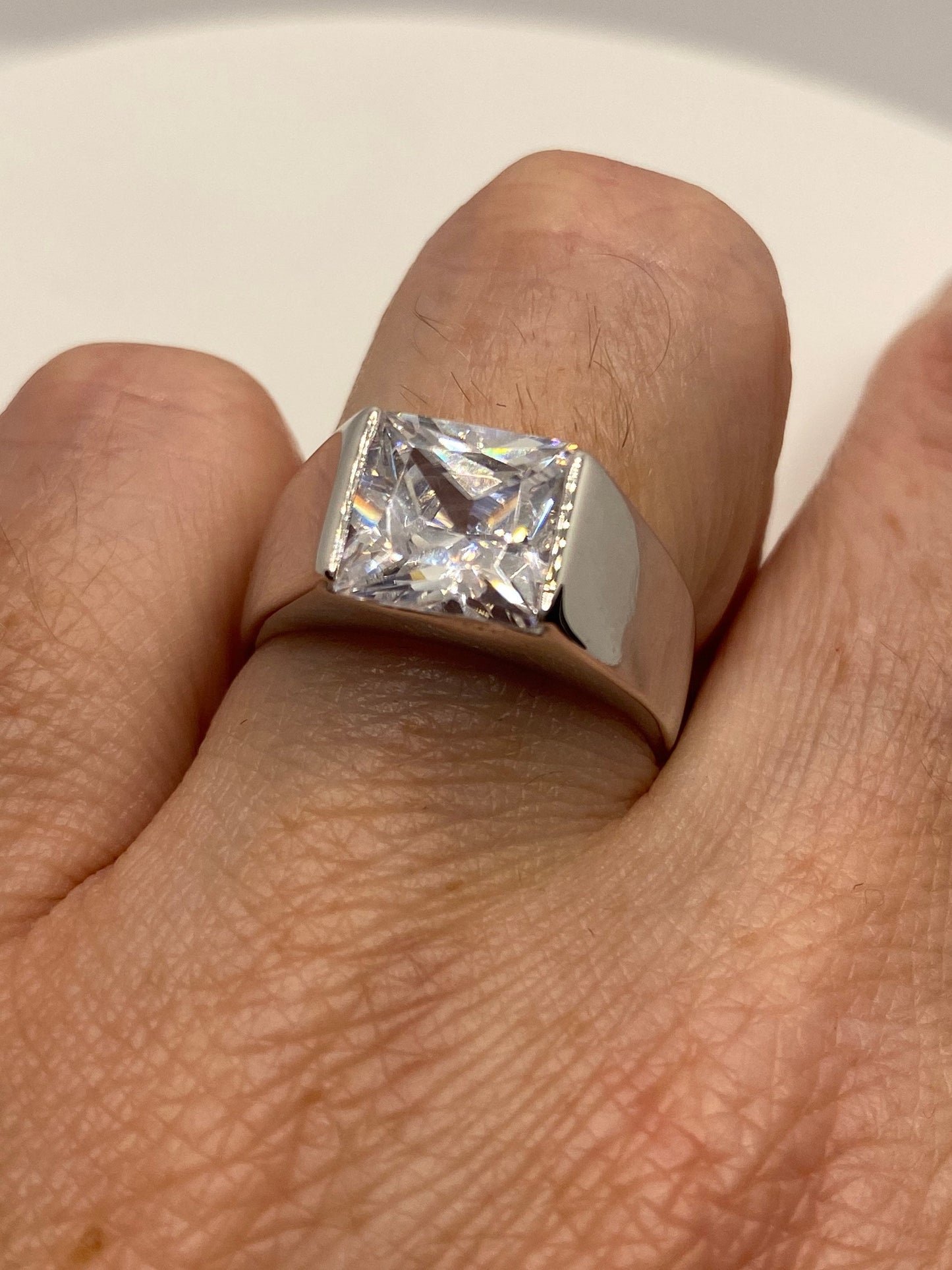 Vintage Cubic Zirconia Crystal Sterling Silver Ring Size 8