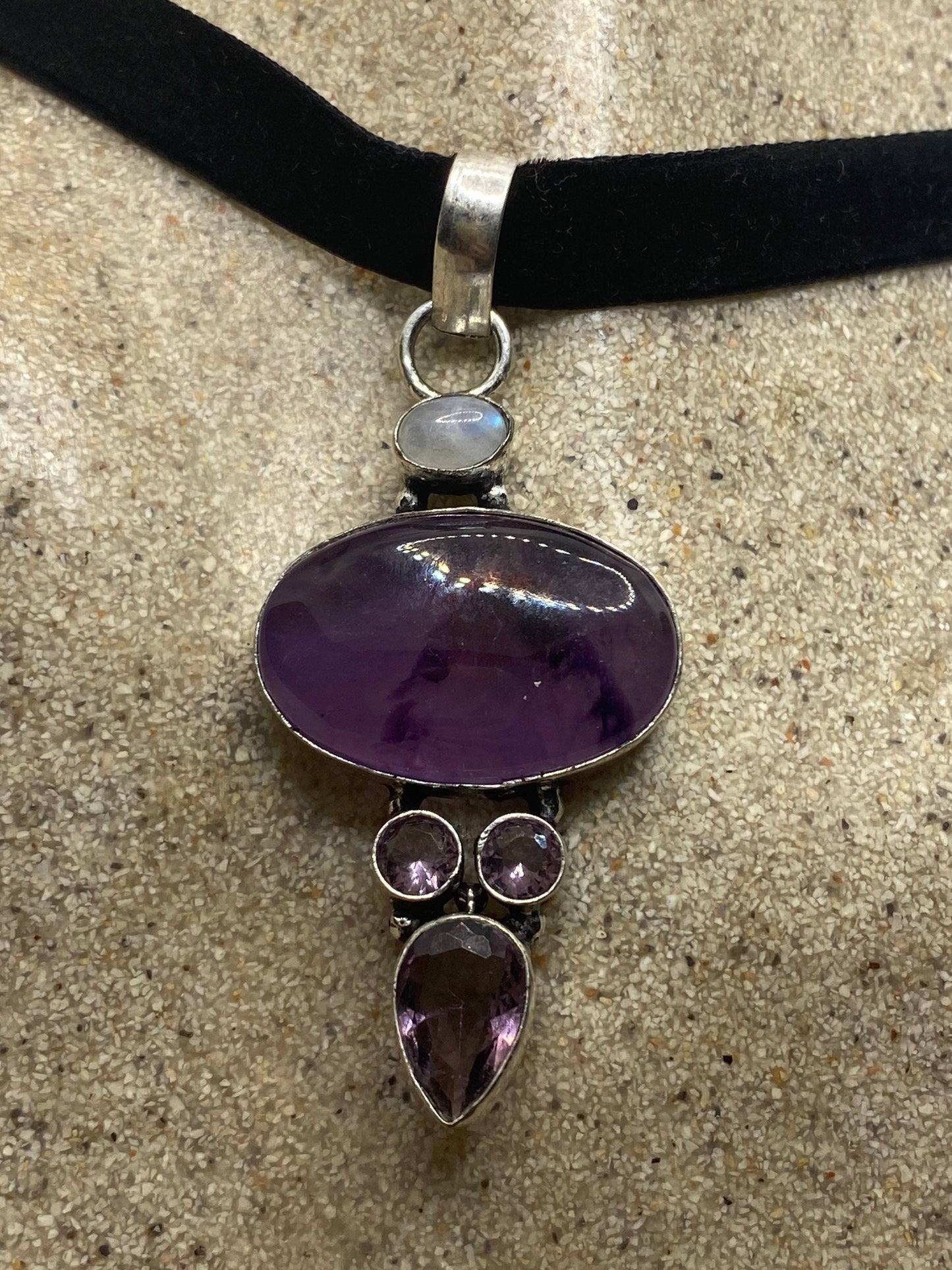 Cabochon Cut Droplet Deep Purple Genuine Amethyst Necklace